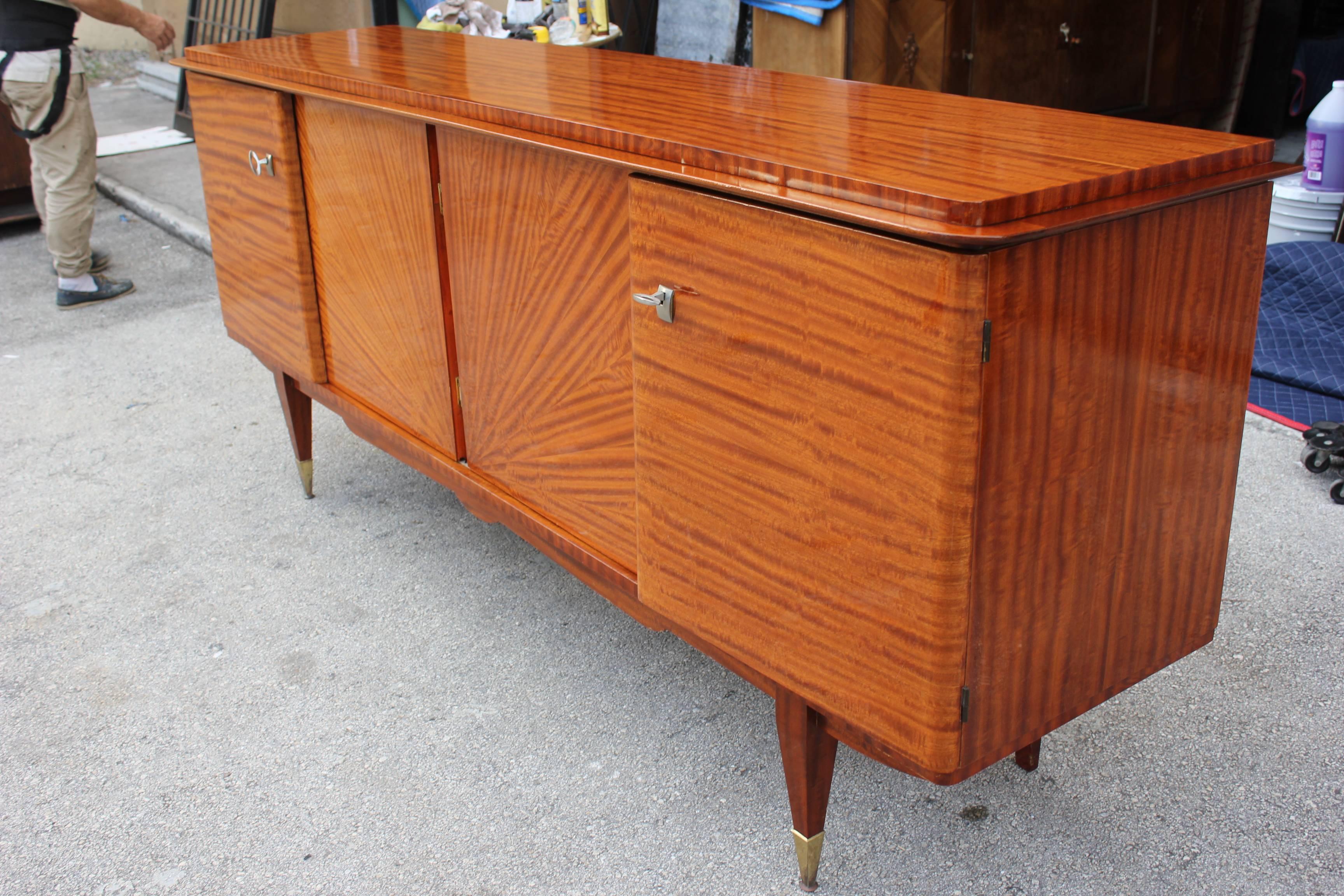 French Art Deco Sideboard or Credenza Mahogany Sunburst, circa 1940s In Excellent Condition In Hialeah, FL