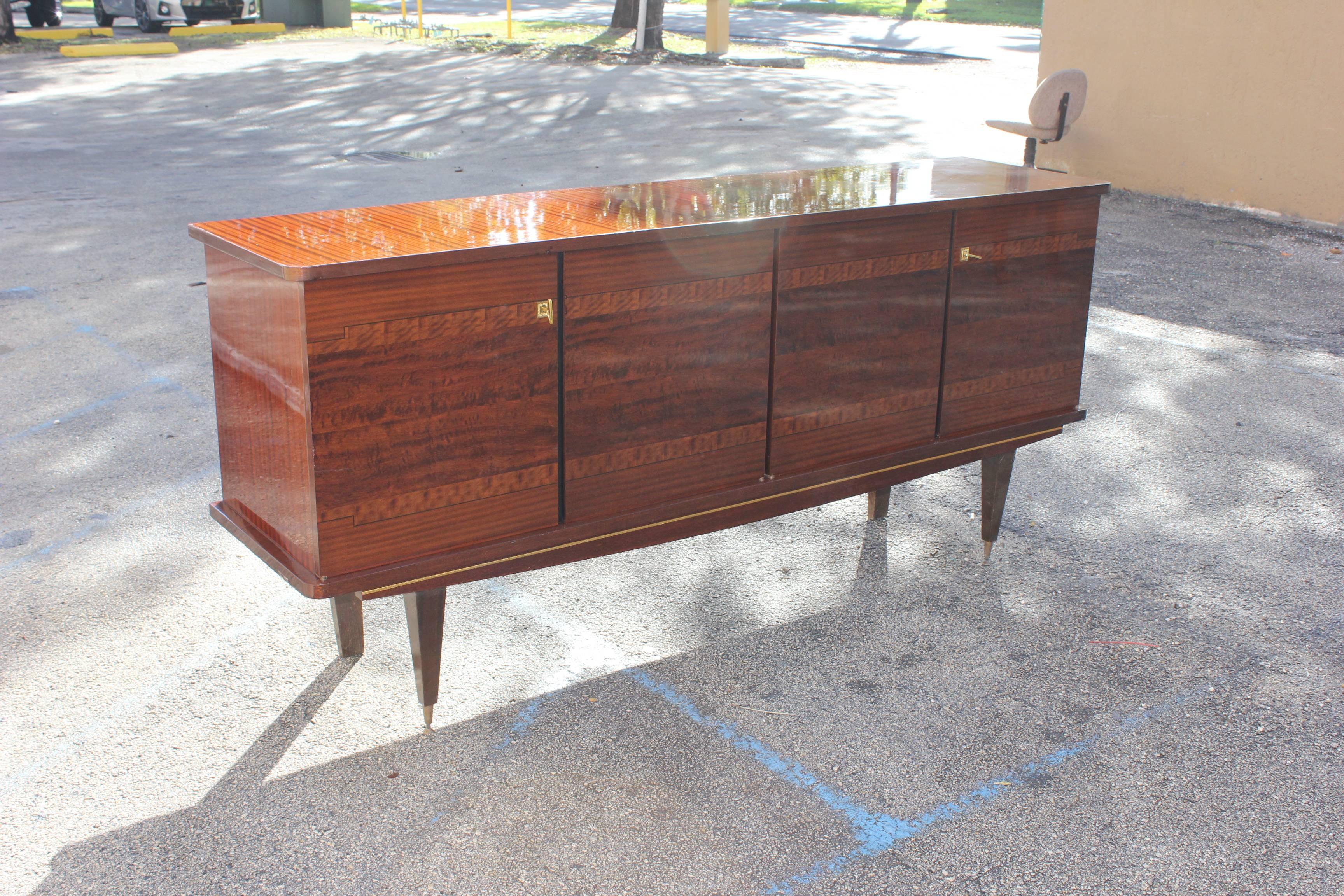French Art Deco exotic mahogany sideboard or buffet or bar high gloss finish bar section, circa 1940. Please note these buffets can be taken apart to accommodate elevator needs if necessary from France, Paris.