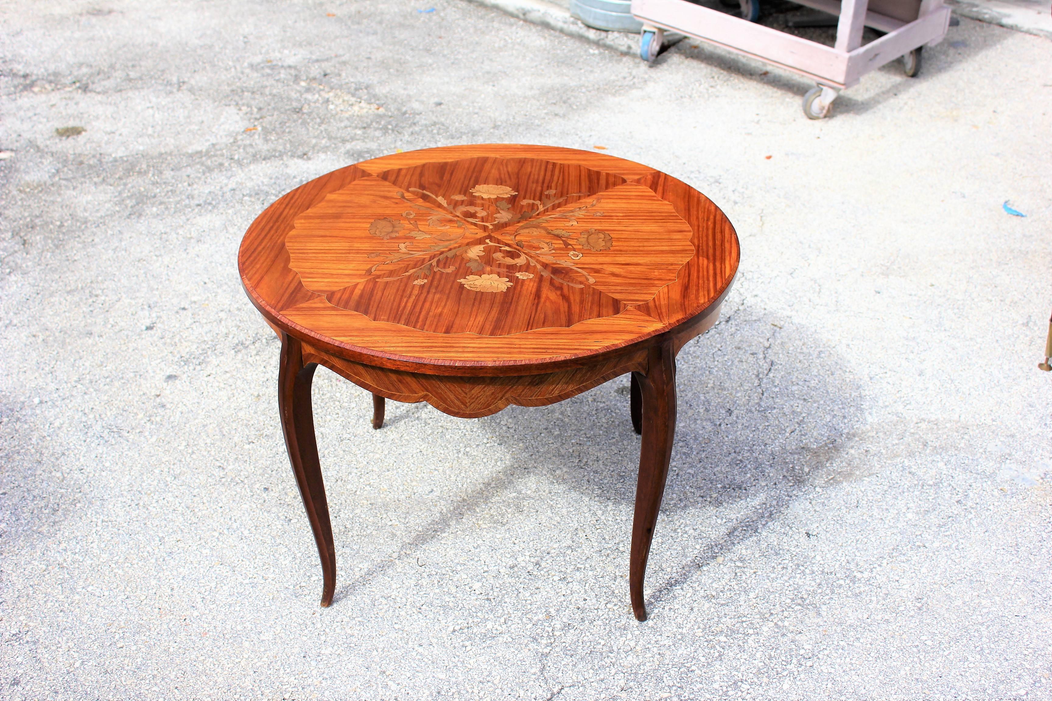 Fine French Art Deco Exotic Mahogany Accent or Gueridon Table, circa 1930 2