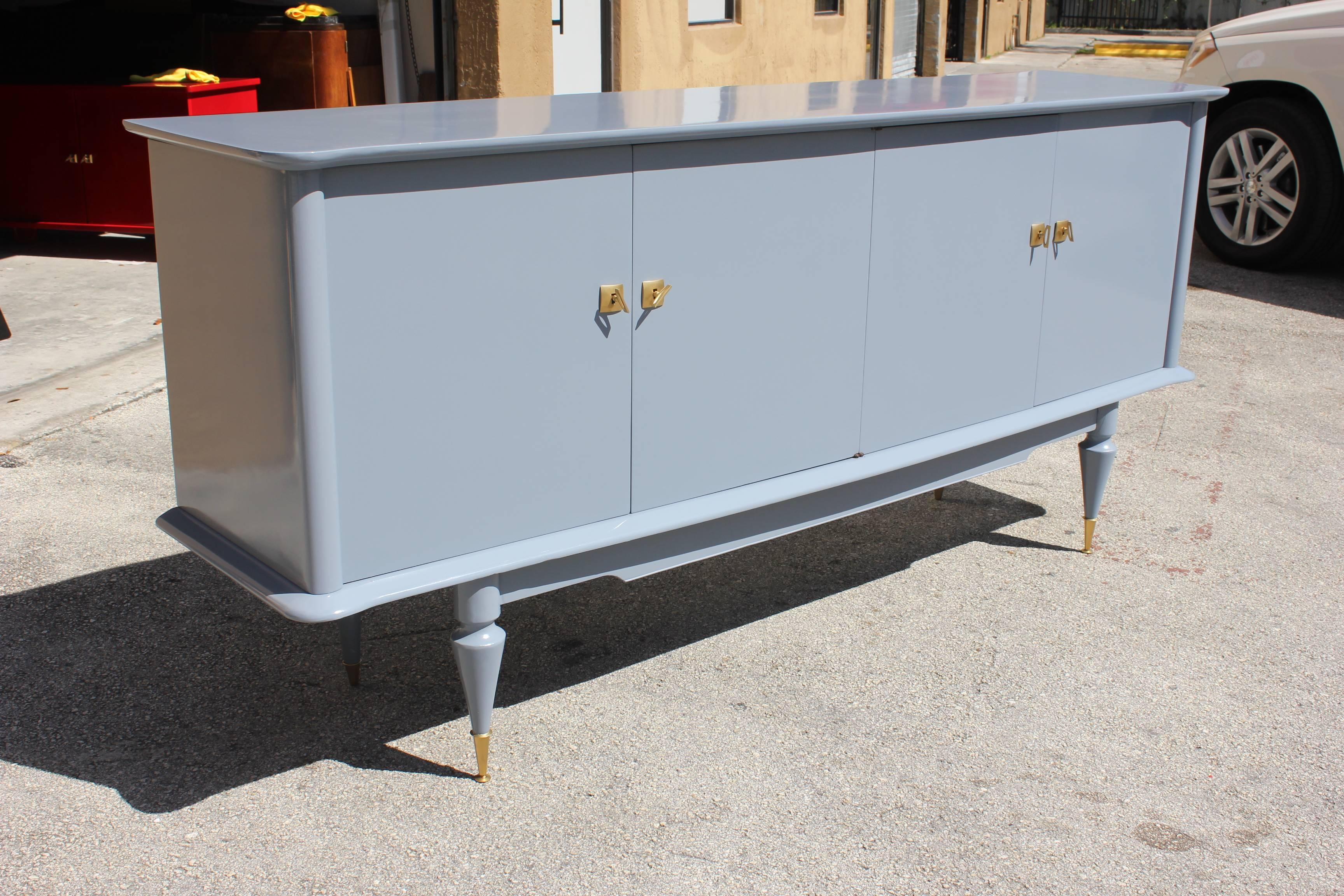 French Art Deco, Art Modern Sideboard Buffet Bar ''Light Baby Blue'', circa 1940 5