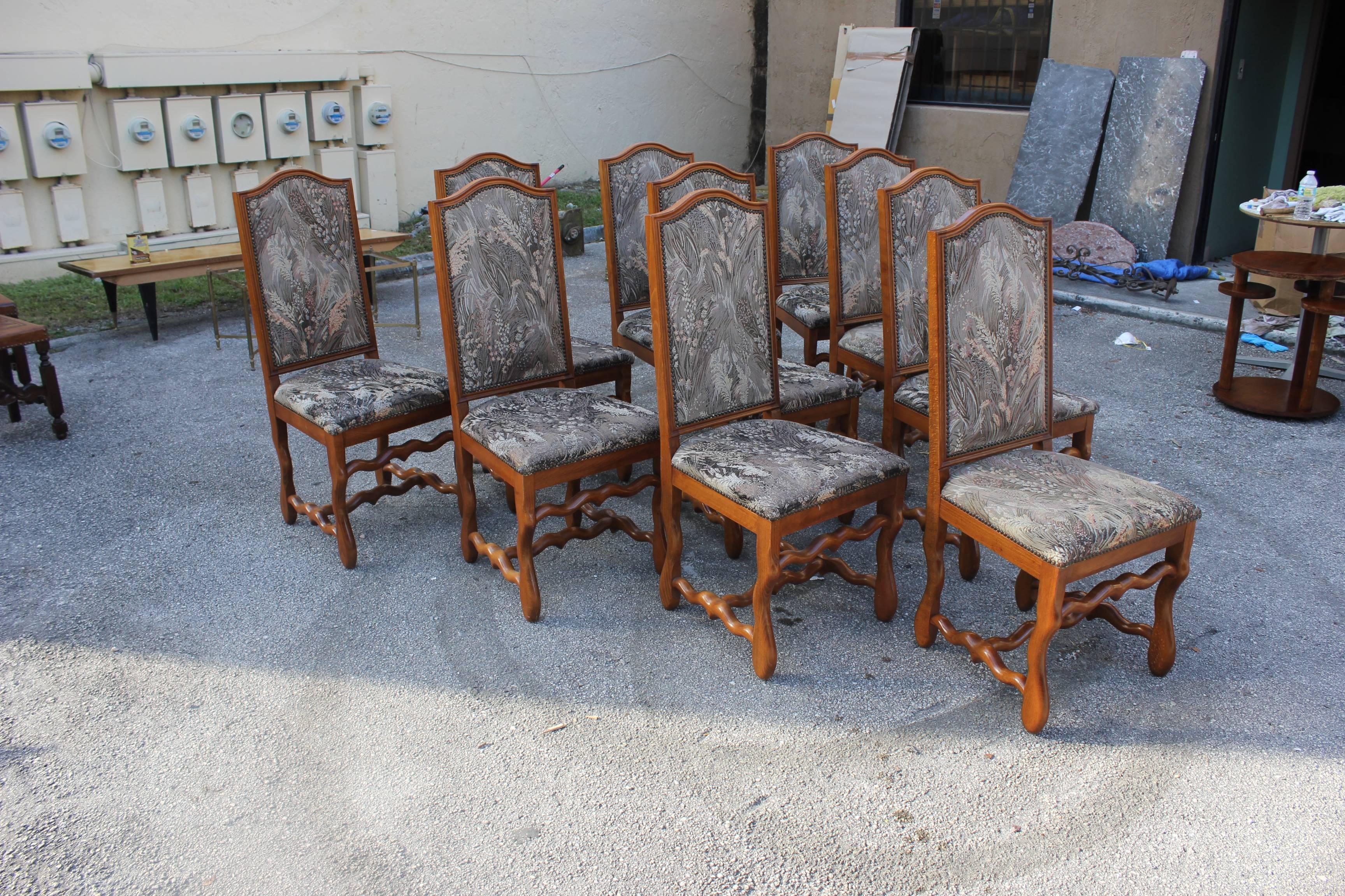 Set of Ten French, Louis XIII Style Solid Walnut Os De Mouton Dining Chairs In Excellent Condition In Hialeah, FL
