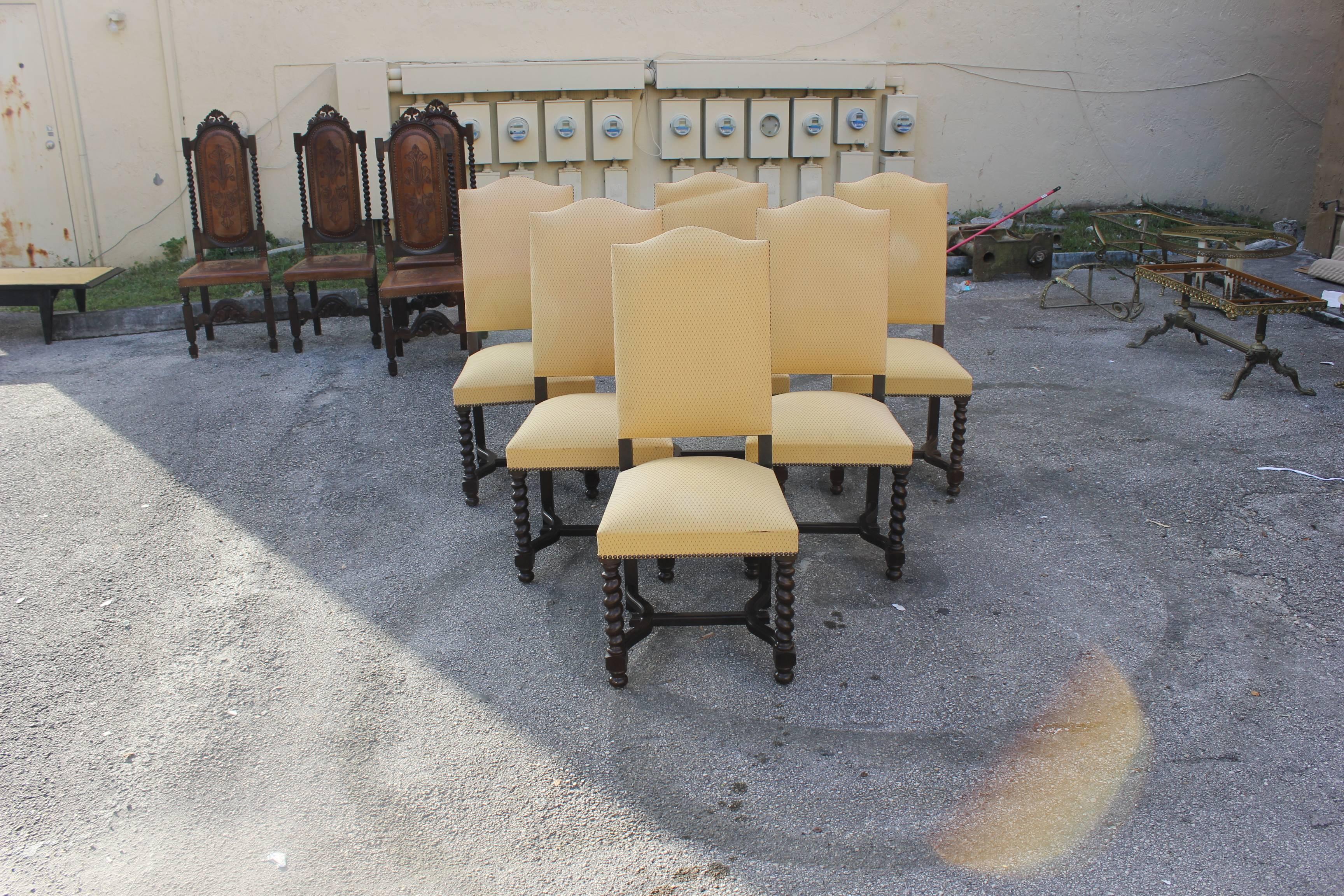 Fine set of six Louis XIII style barley twist dining chairs with chapeau de gendarme backs, circa 1880s. Vintage fabric upholstery with nailheads, solid walnut chair frames are in excellent condition. From South France, Lyon. (Re-upholstery is
