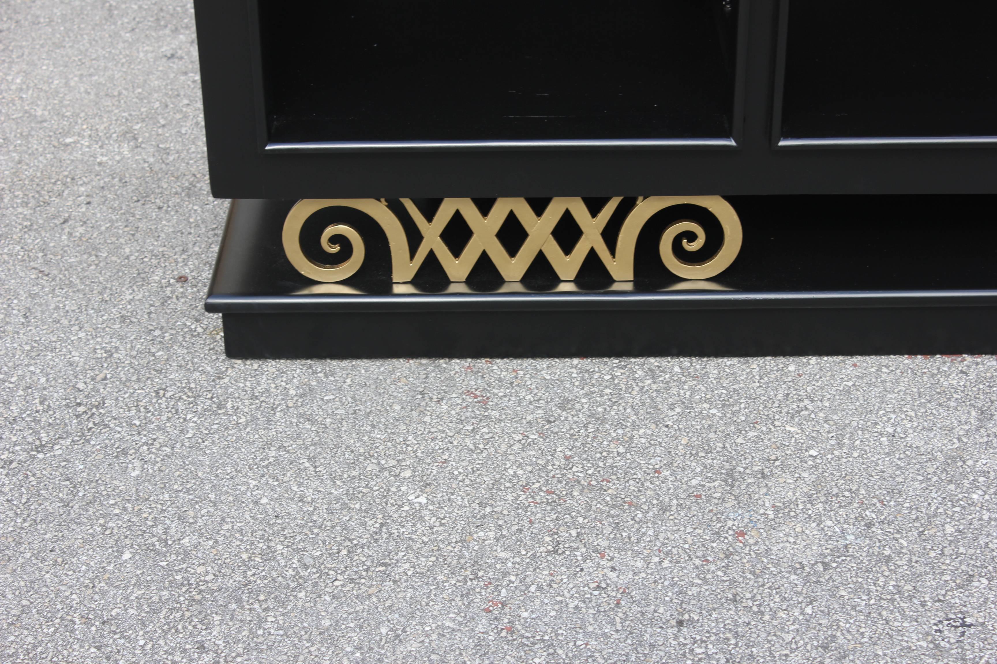  French Art Deco Ebonized ''Harlequin Leg'' Sideboard / Buffet Circa 1940s. 2