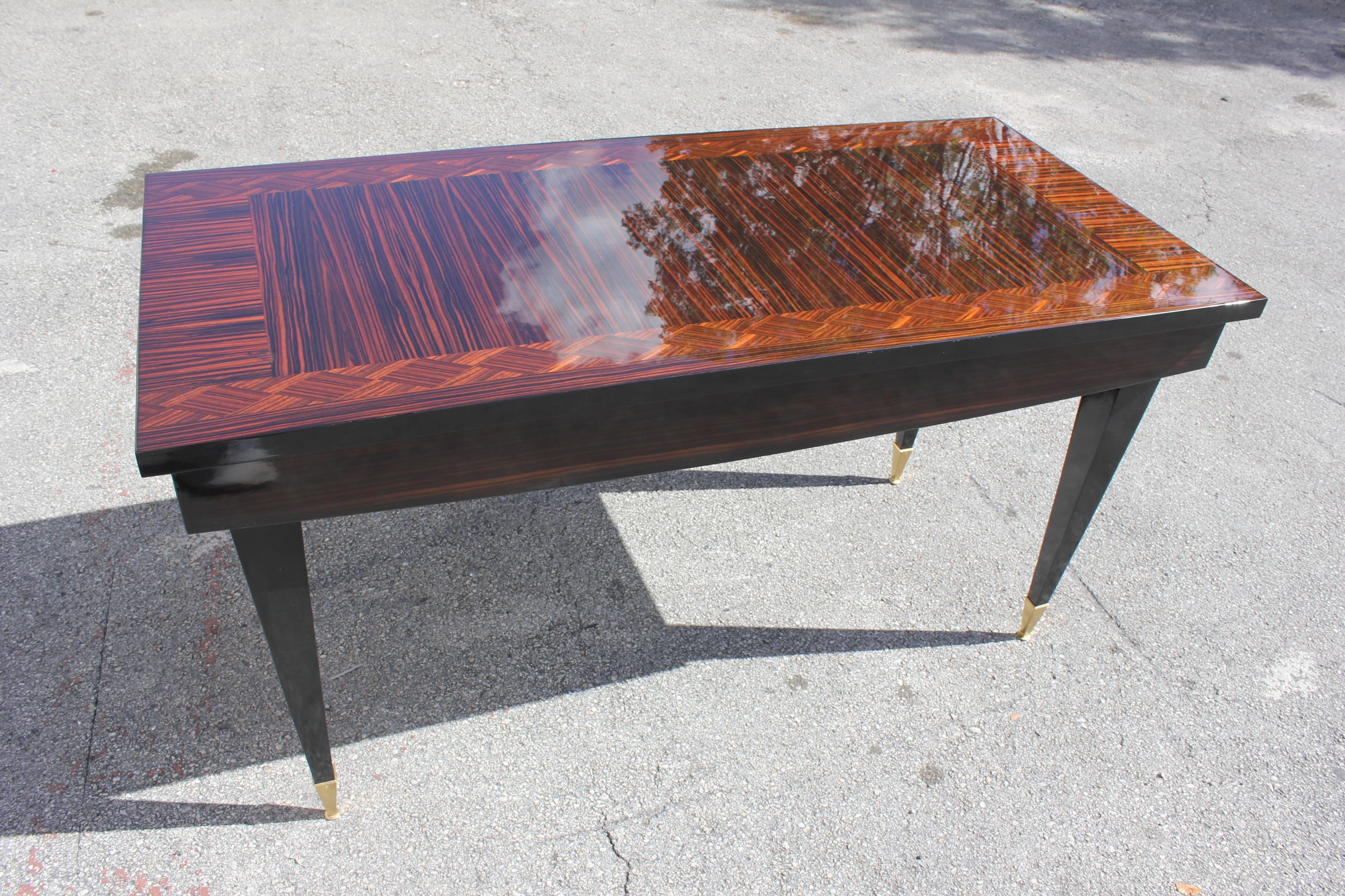 French Art Deco Exotic Macassar Ebony Mother-of-Pearl Writing Desk, circa 1940s 1