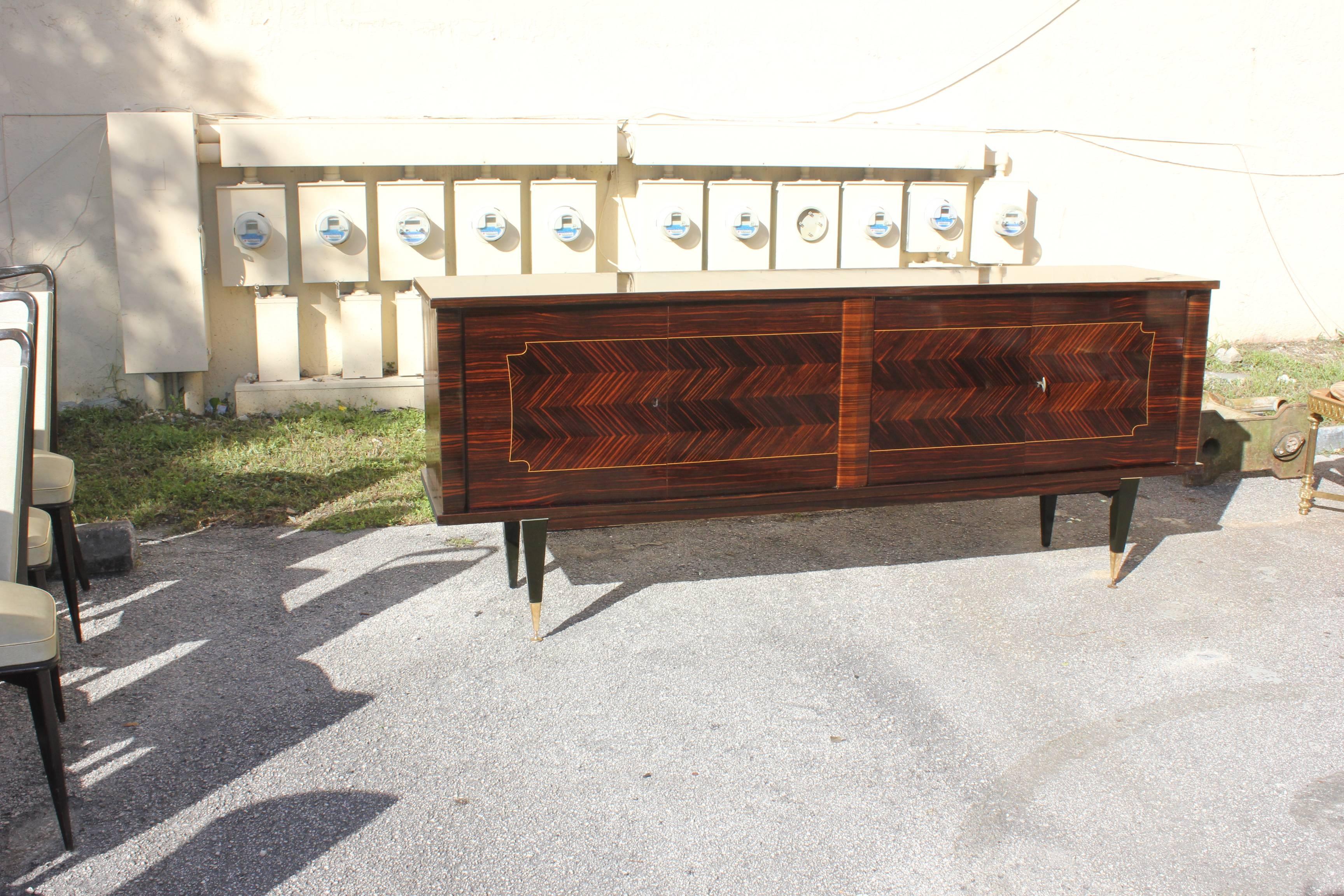 Beautiful French Art Deco Macassar Ebony Sideboard / Buffet / Bar, circa 1940s 2