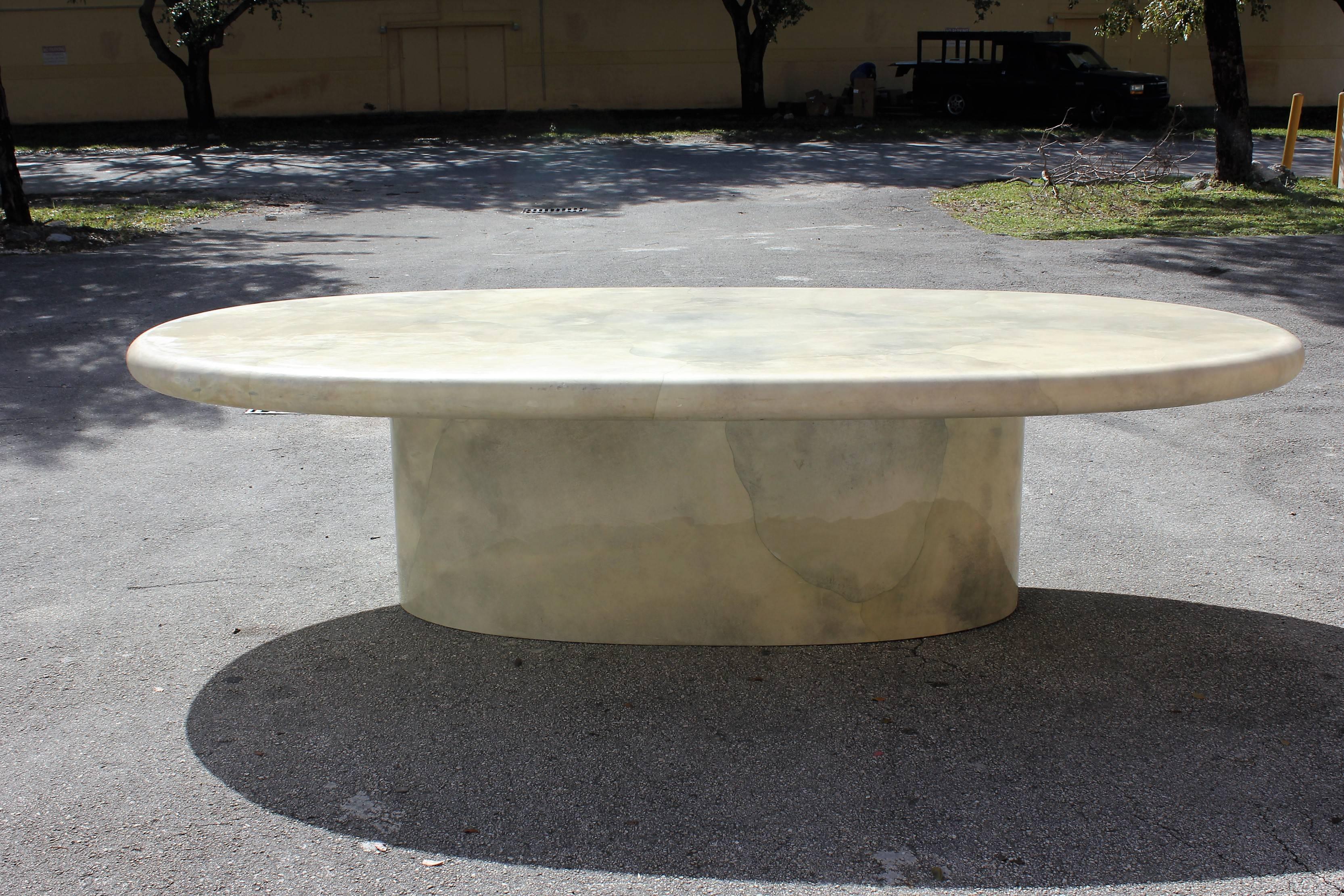 Monumental Midcentury Dining Table Goat Skin by Aldo Tura, circa 1970s In Good Condition In Hialeah, FL