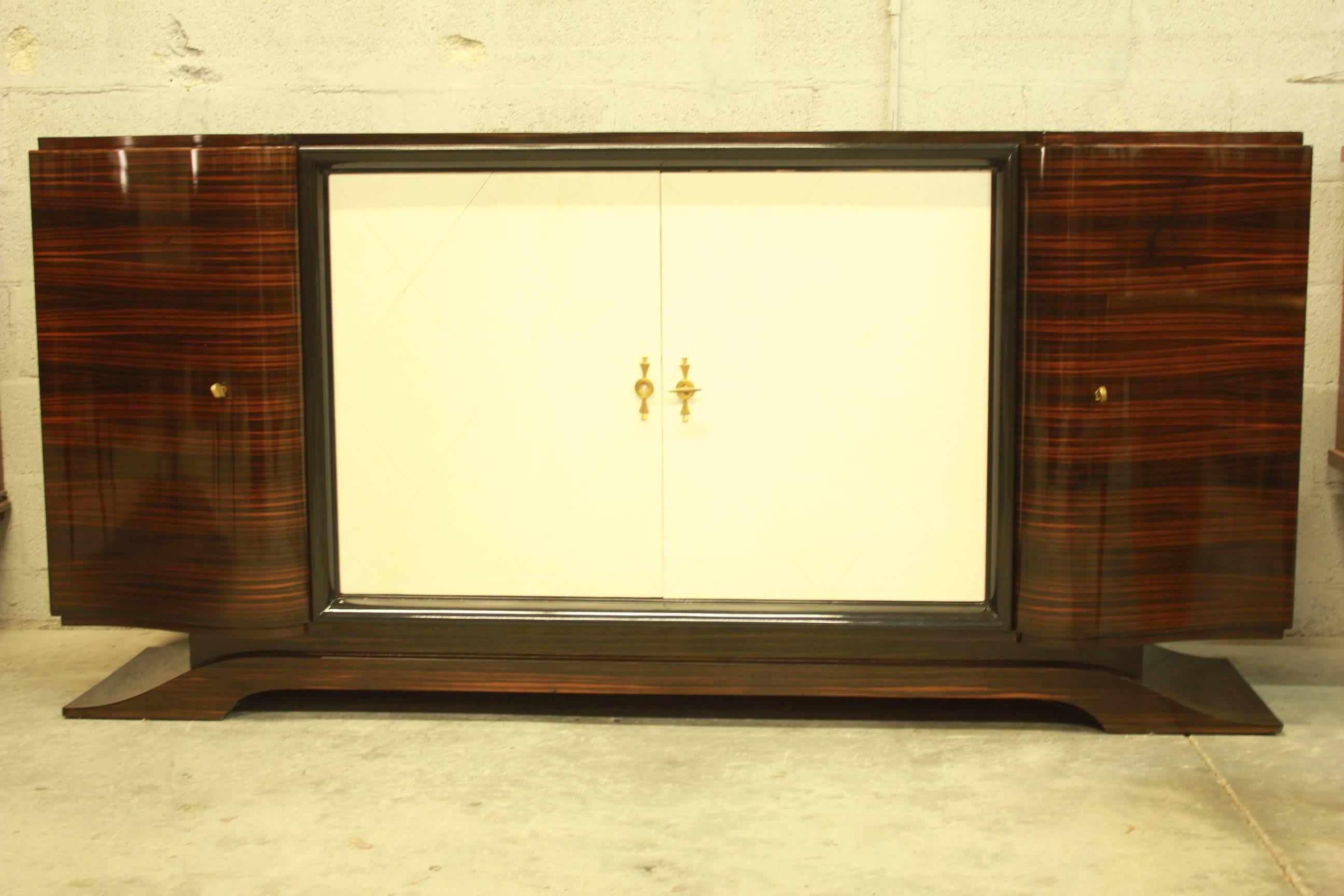 French Art Deco Macassar Sideboard or Bar with Parchment by Maurice Rinck In Excellent Condition In Hialeah, FL