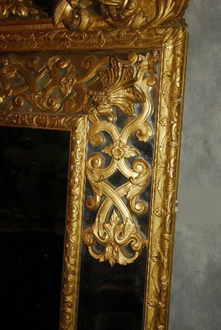 Wood Large 19th Century French Regence Carved Giltwood Cushion Mirror