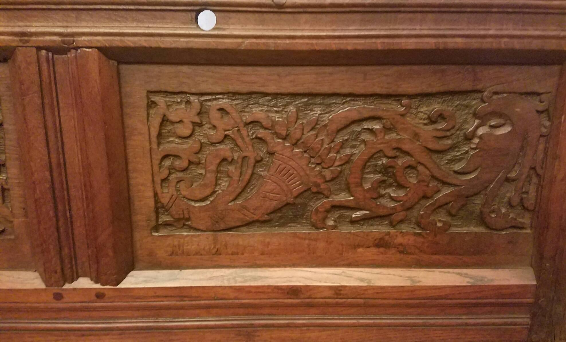 17th Century Jacobean Carved Wood Cradle For Sale 2
