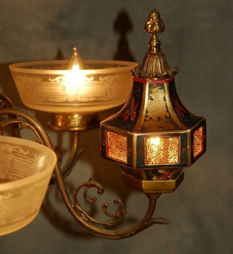 Unknown Antique Bronze and Porcelain Chinoiserie Decorated Six-Light Chandelier For Sale