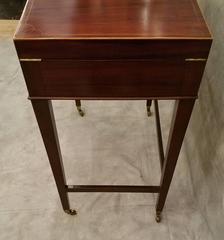 19th Century Hepplewhite Mahogany Beau Brummel