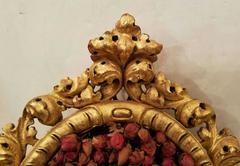 19th Century Italian Carved Giltwood Reliquary