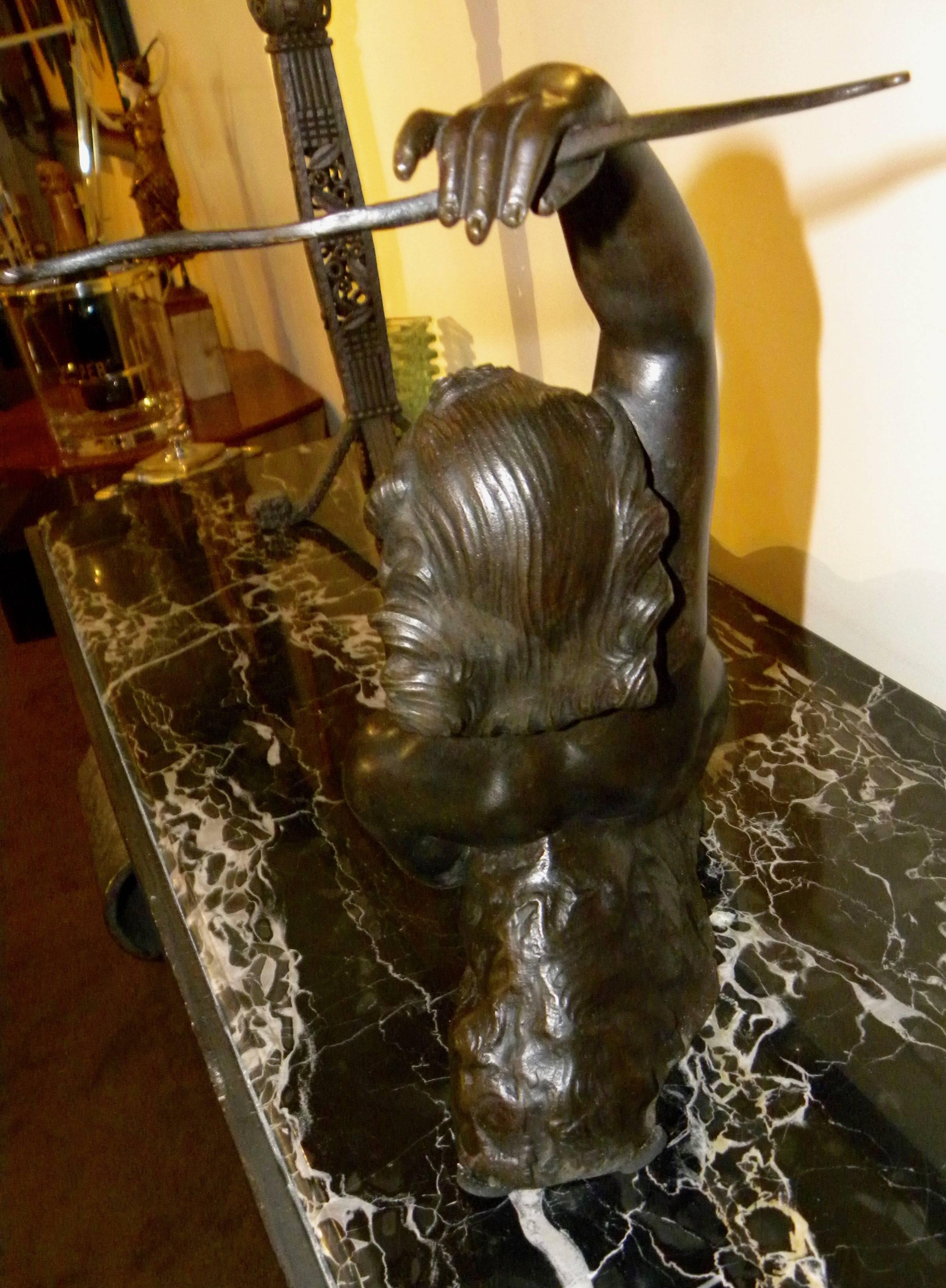 Nude-Skulptur aus Bronze im Art déco-Stil von S. Melani (Mitte des 20. Jahrhunderts) im Angebot