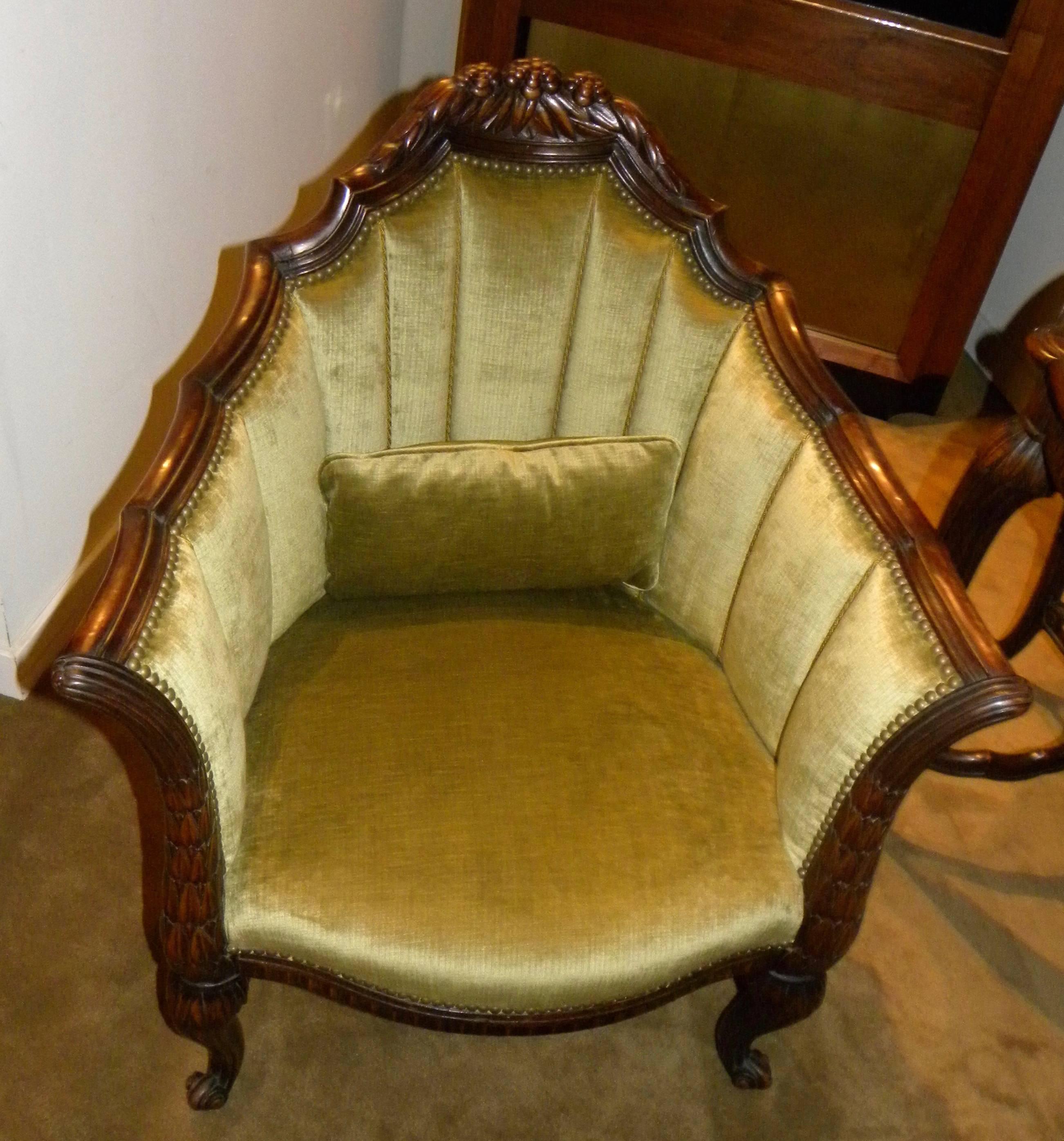 Early 20th Century French Art Deco Settee, Chairs and Table in the Style of Paul Follot green For Sale