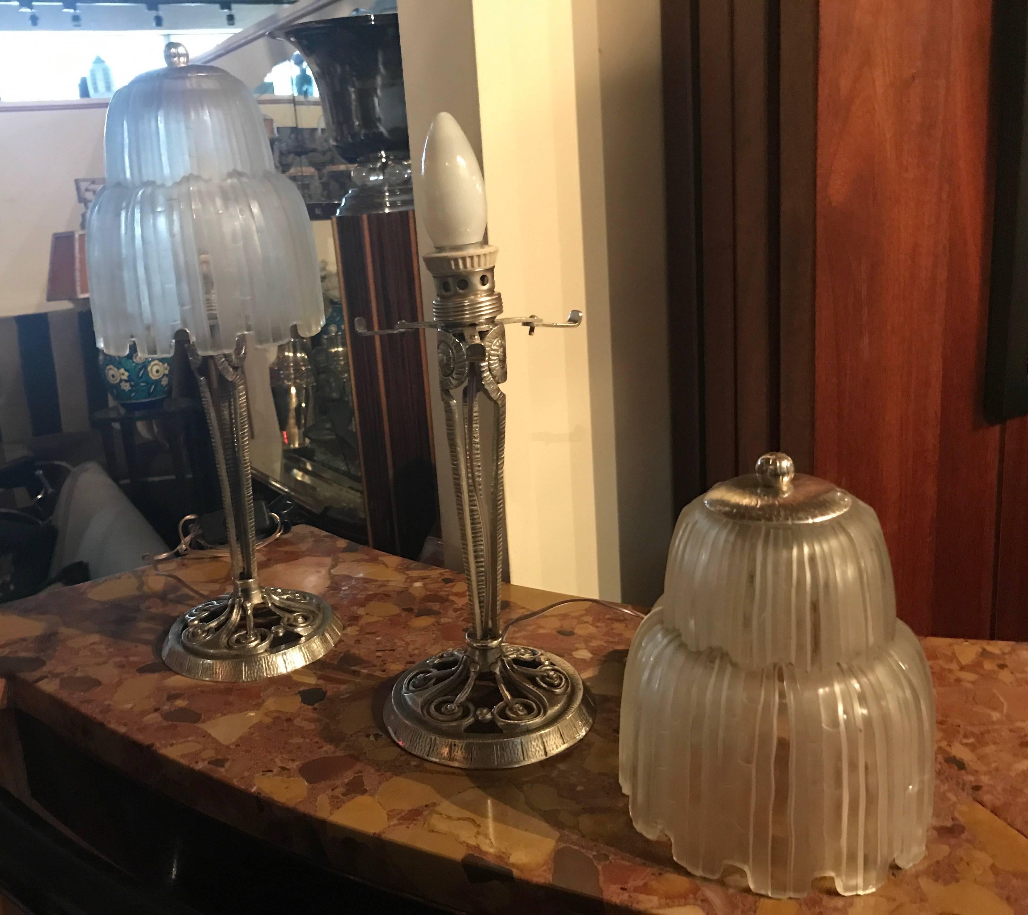 Mid-20th Century Sabino Glass Art Deco Pair of Table Lamps