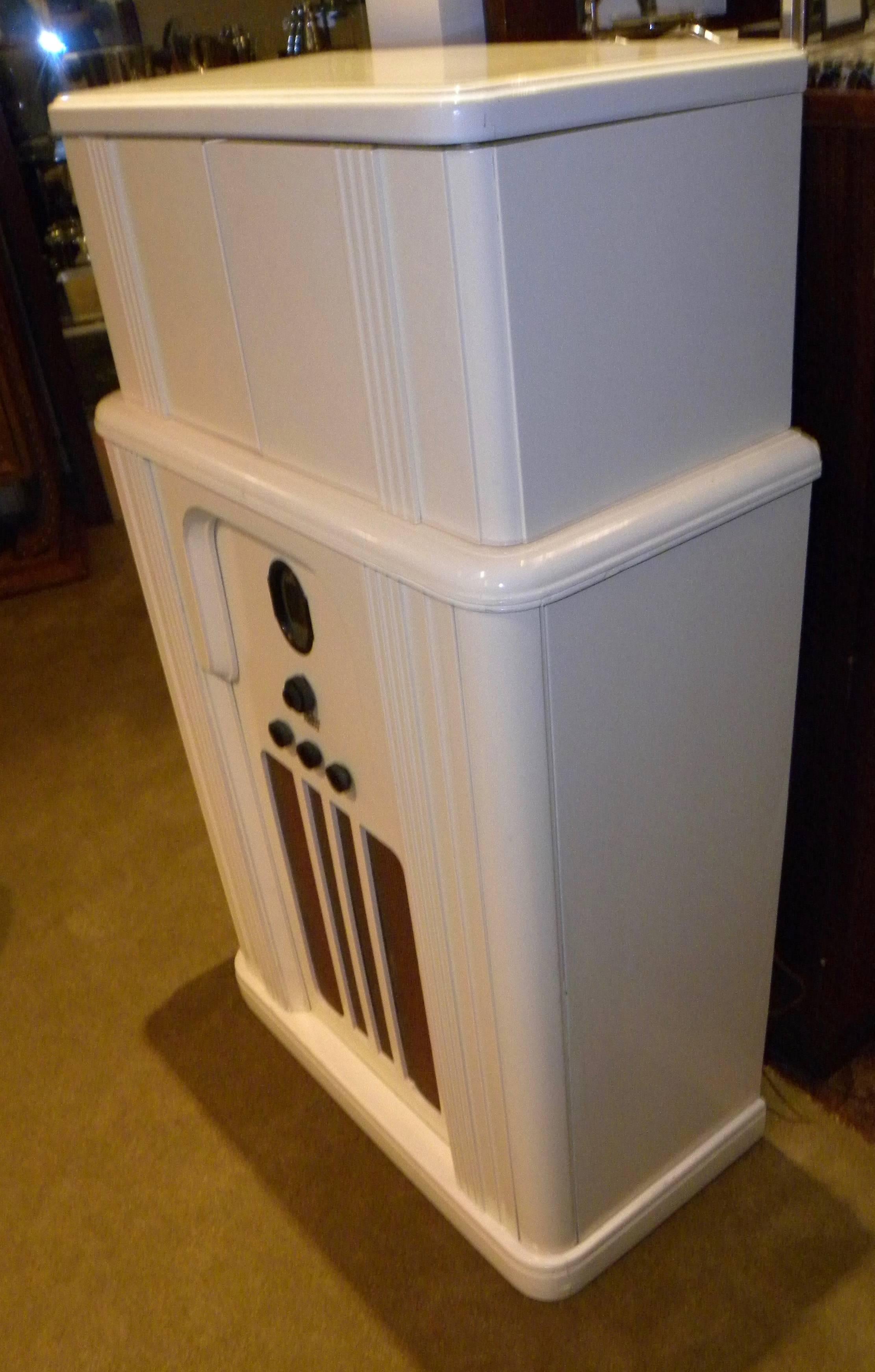 Philco Art Deco Complete Radio Bar 1