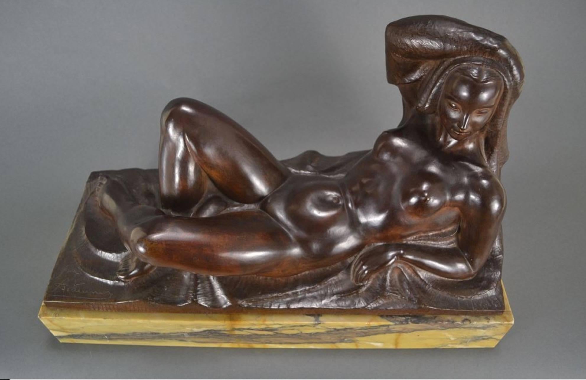 Mid-20th Century Art Deco Masterpiece Bronze Reclining Sculpture Important Artist Jan Anteunis For Sale