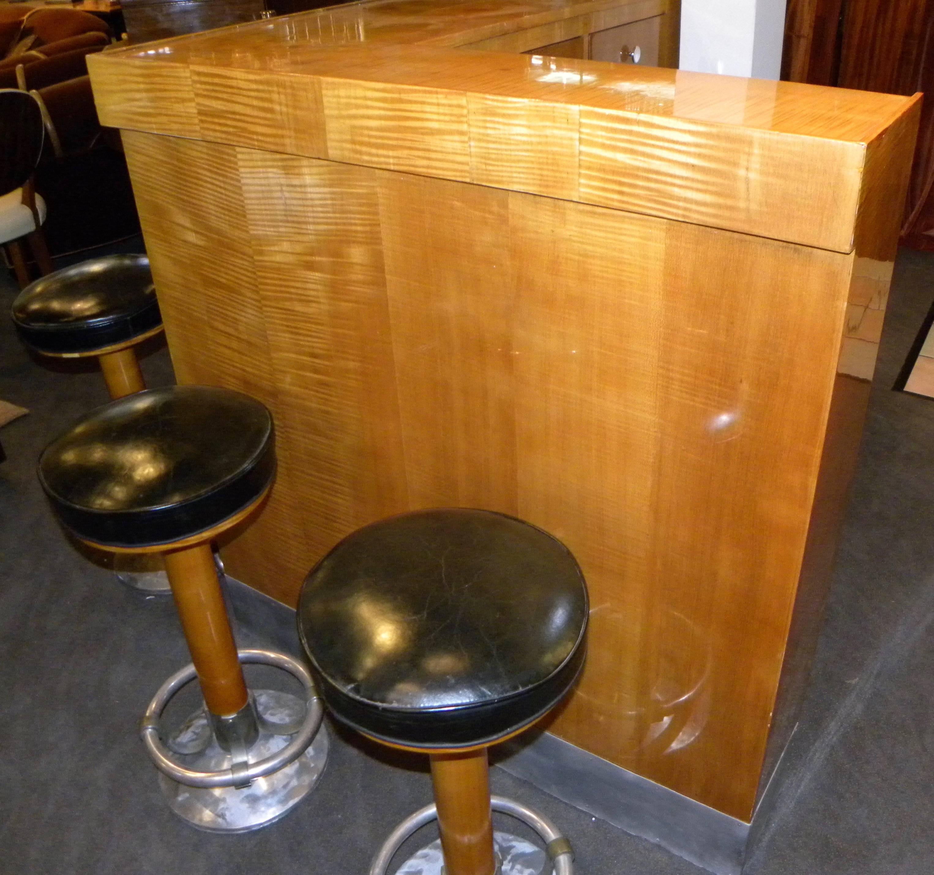 Art Deco Mid-Century Blonde Stand Behind Bar In Excellent Condition In Oakland, CA
