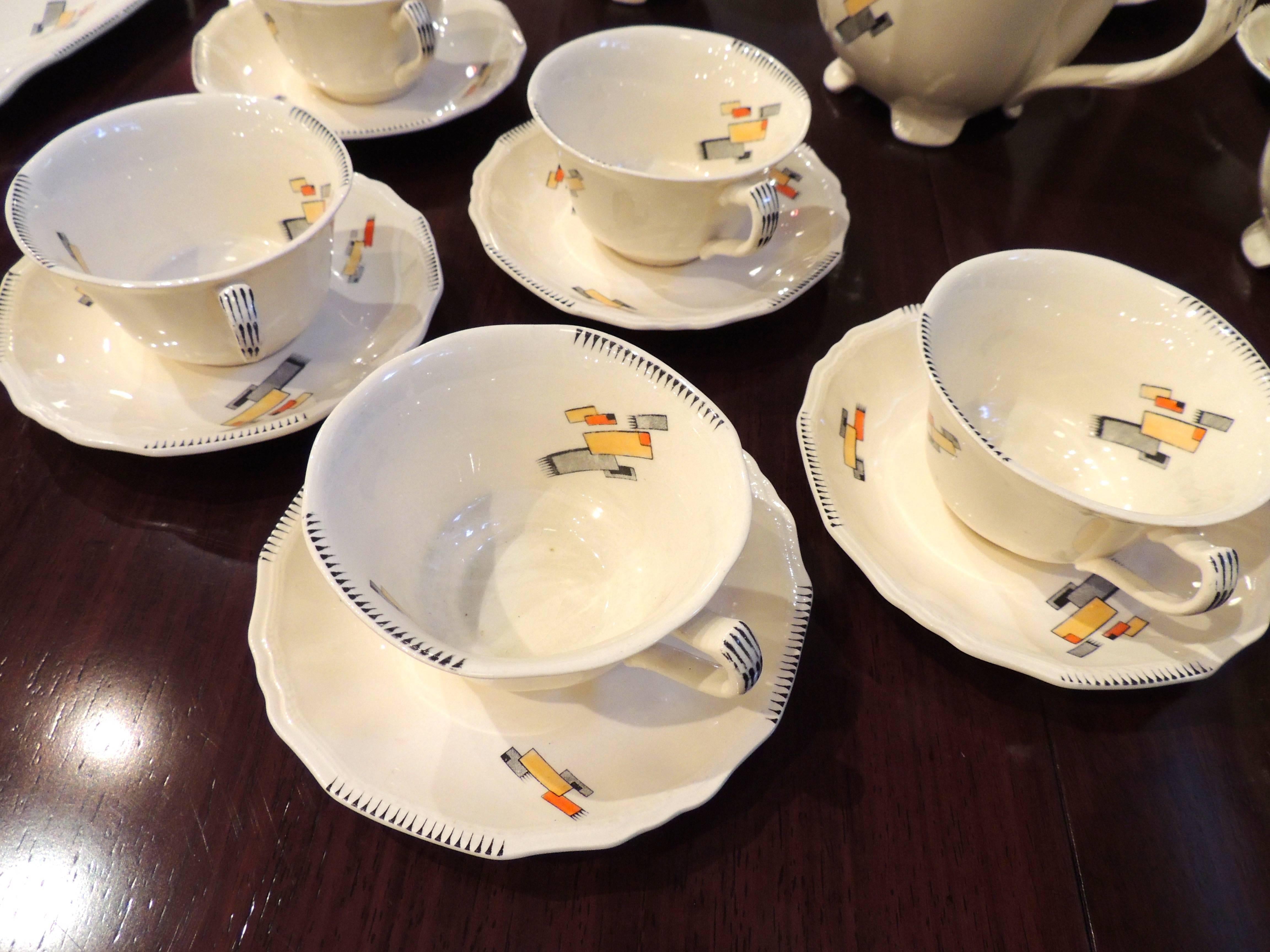 Porcelain Art Deco English Tea Set Service for Eight by Alfred Meakin