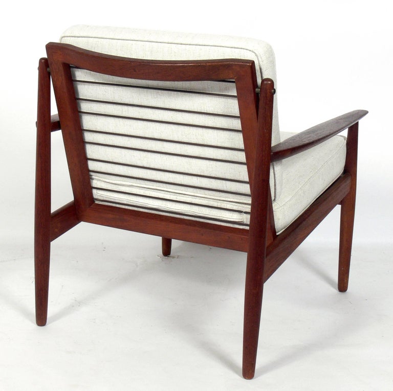 Danish Modern Lounge Chair by Arne Vodder For Sale at 1stDibs