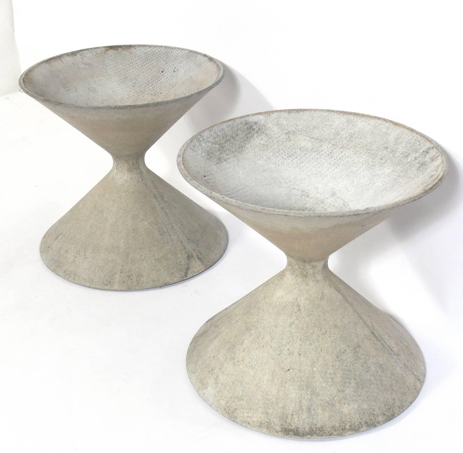 Mid-Century Modern Pair of Sculptural Planters by Willy Guhl for Eternit