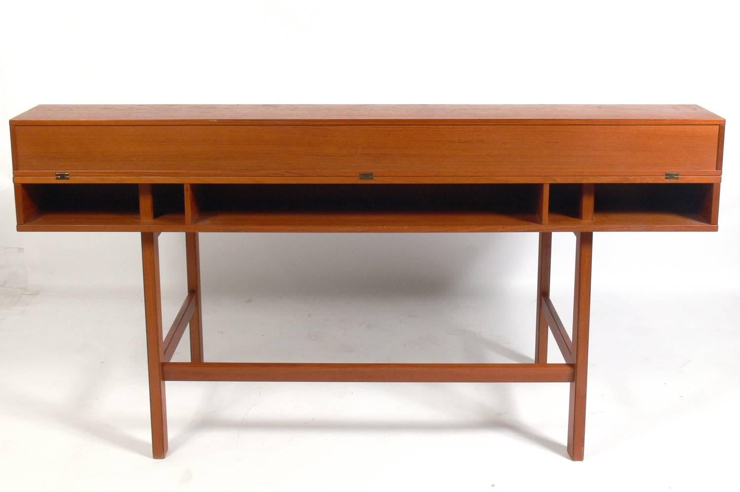 Mid-20th Century Clean Lined Architectural Danish Modern Desk by Jens Quistgaard