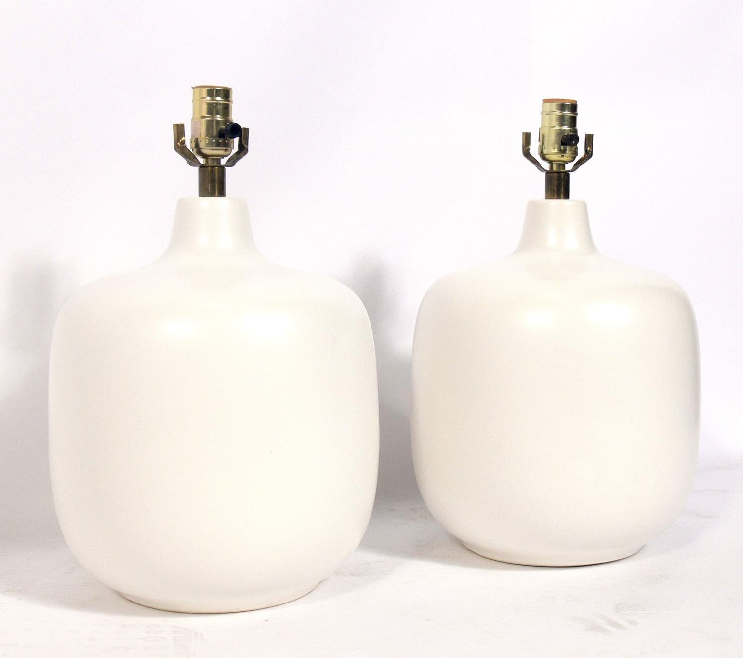 Pair of Danish Modern Ceramic Lamps by Lotte and Gunnar Bostlund In Good Condition In Atlanta, GA