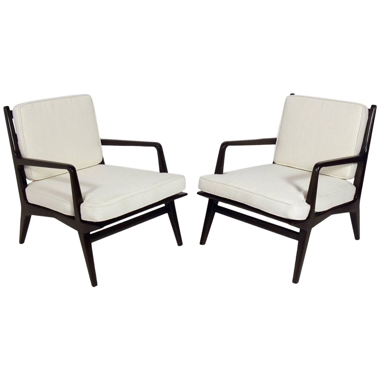 Pair of Lounge Chairs by Carlo di Carli