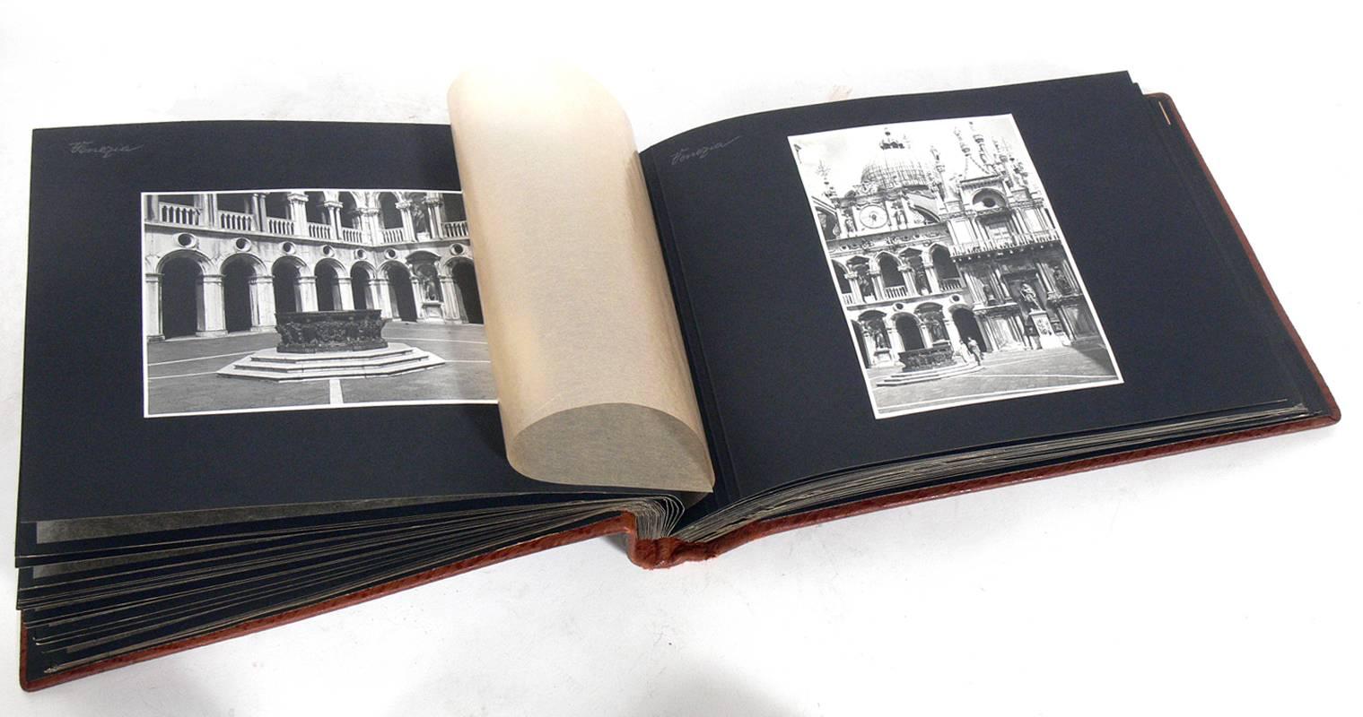 Art déco Collection d'albums de photos reliés en cuir Art Déco de voyages européens  en vente