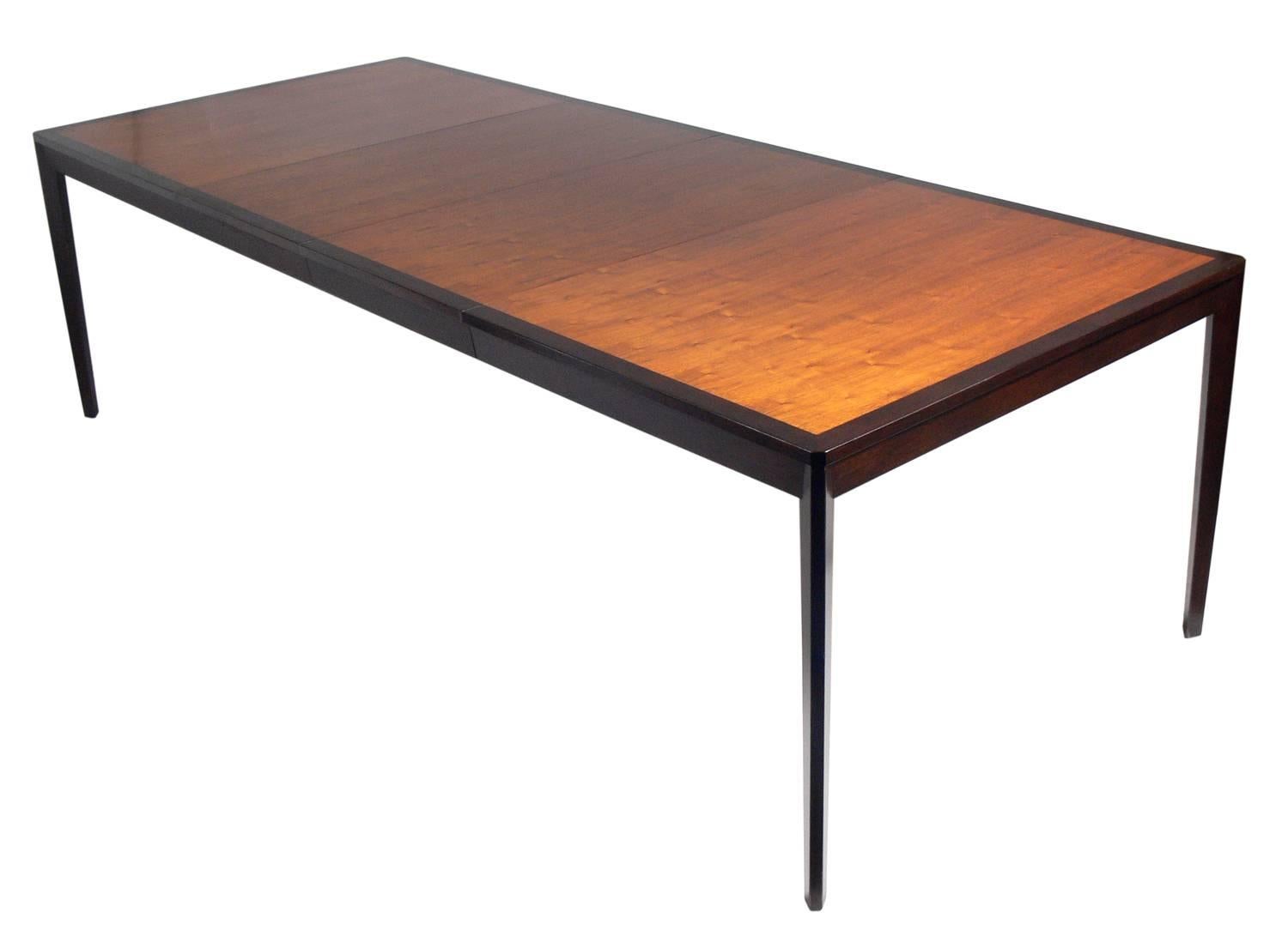 Mid-Century Modern Clean Lined Dining Table by Edward Wormley for Dunbar, Seats Six-Ten