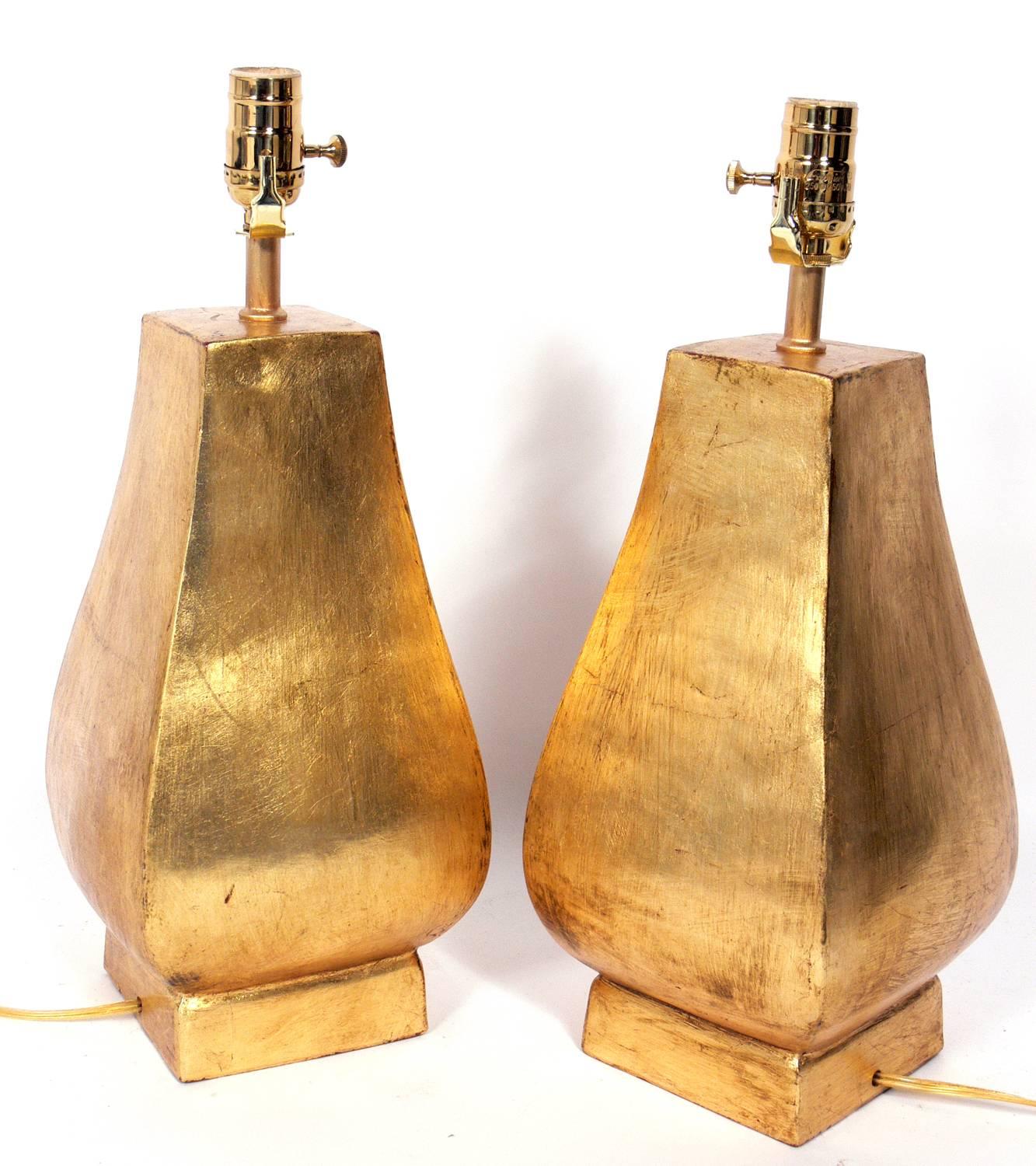 Mid-Century Modern Pair of Gilt Terracotta Lamps by Ugo Zaccagnini