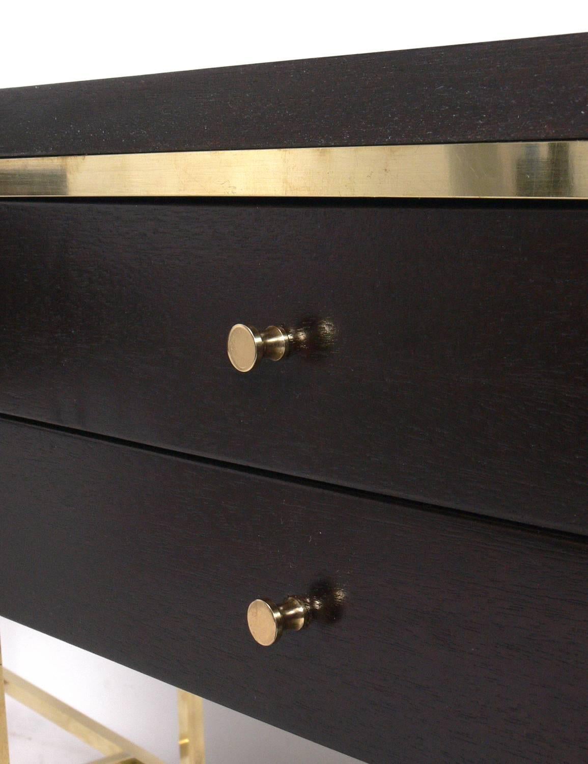 Lacquered Pair of Modern Nightstands or End Tables by Paul McCobb