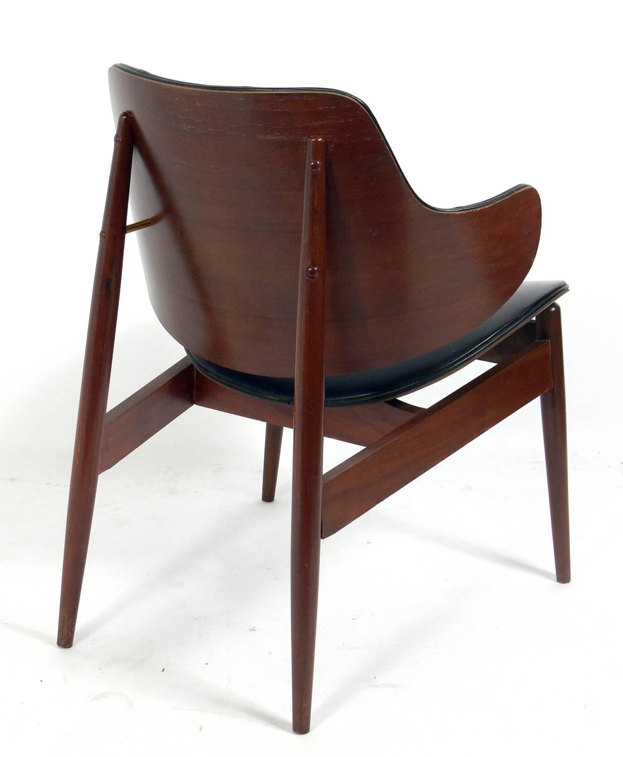 Mid-Century Modern Curvaceous Danish Modern Lounge Chair Attributed to Ib Kofod-Larsen