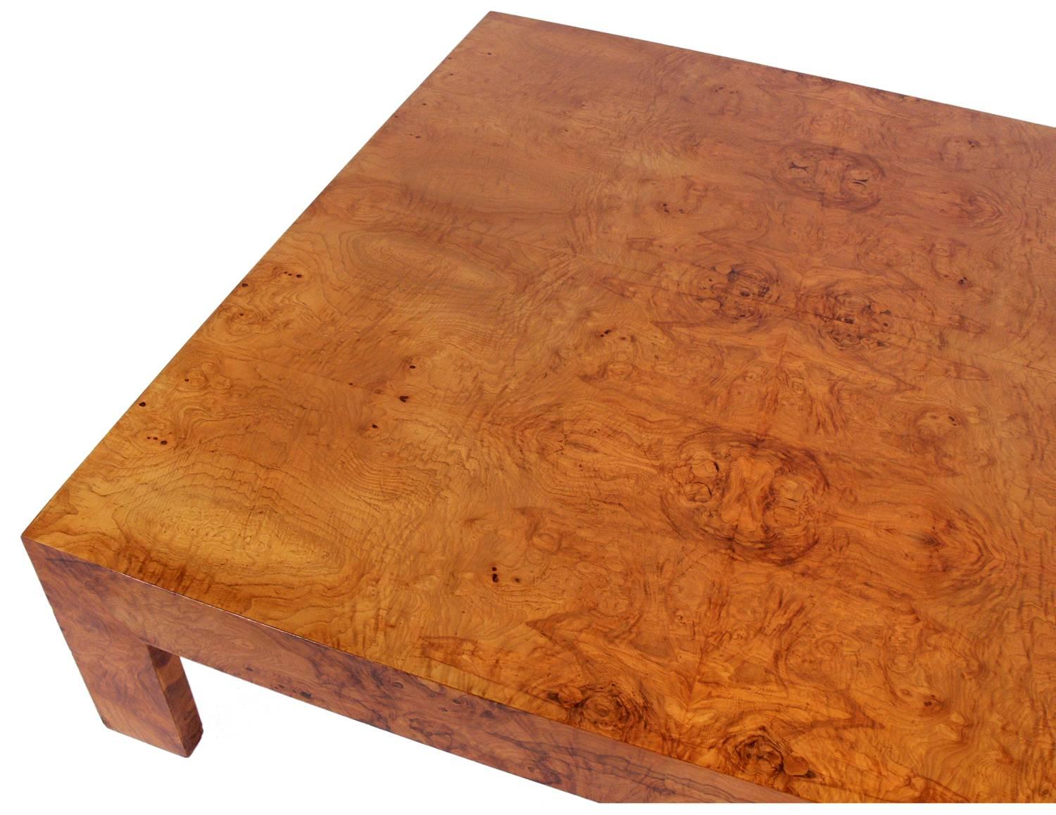Large-Scale Burl Wood Coffee Table by Milo Baughman In Good Condition In Atlanta, GA