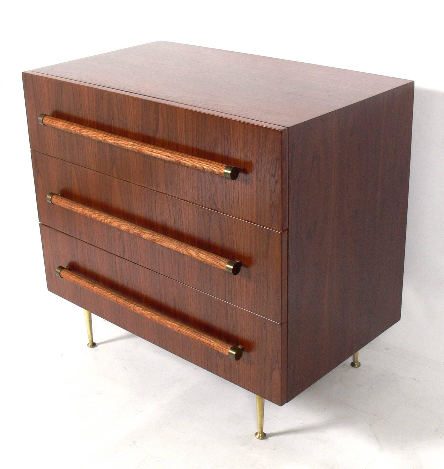 Elegant modern chest, designed by T.H. Robsjohn-Gibbings for Widdicomb, American, circa 1950s. It is a versatile size and can be used as a chest or dresser in a bedroom, or as a storage piece in a living area. This piece has been refinished and is