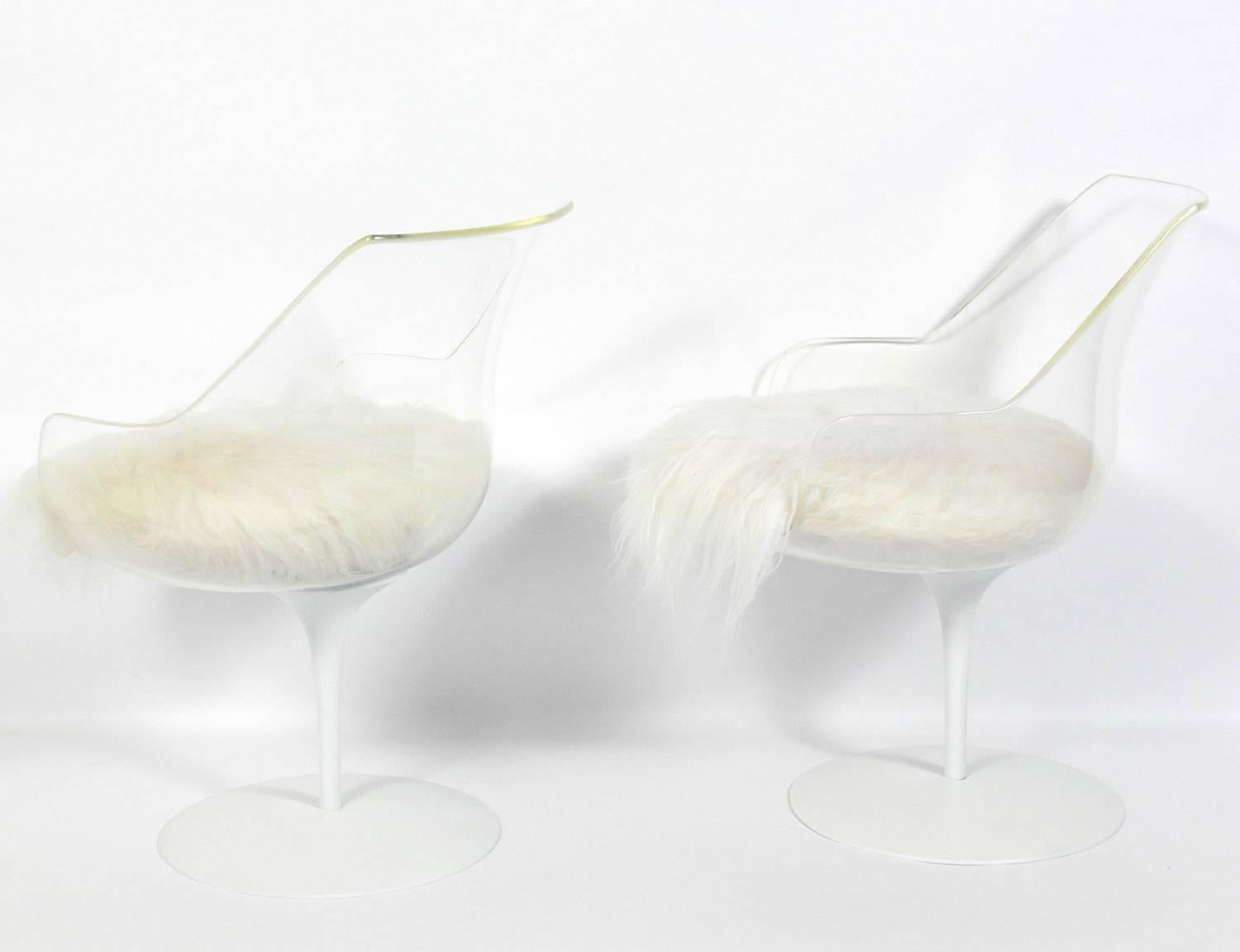 Mid-Century Modern Pair of Sculptural Lucite Chairs by Erwin and Estelle Laverne
