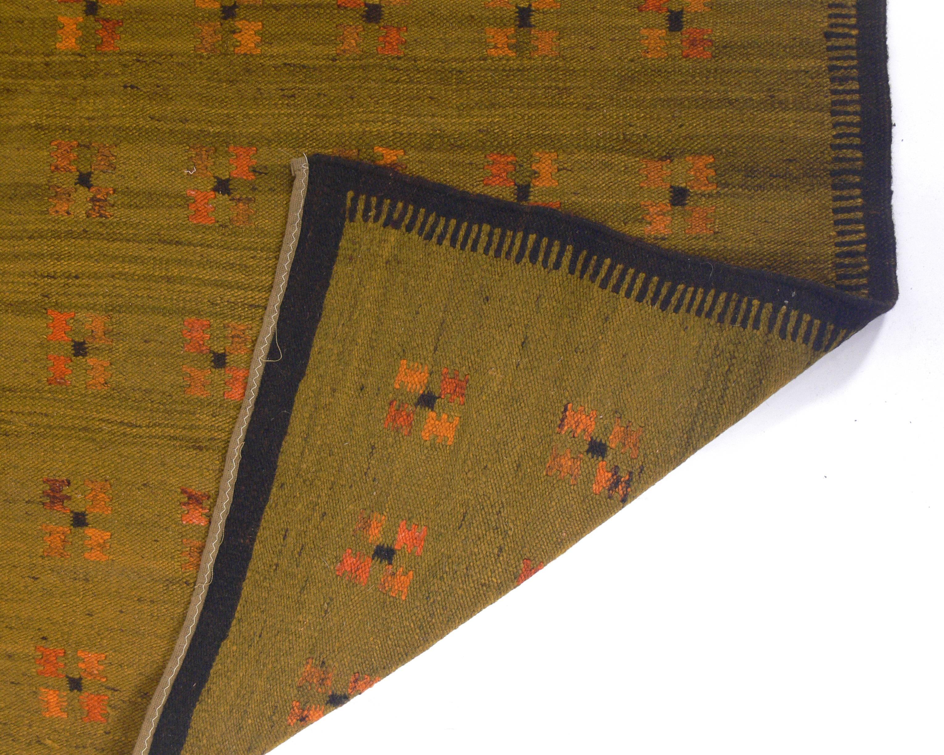 Danish Modern Flat-Weave Carpet In Good Condition For Sale In Atlanta, GA