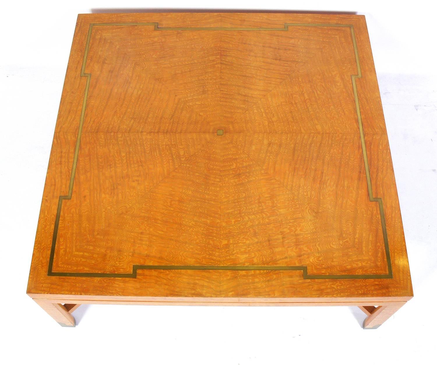 Mid-Century Modern Elegant Coffee Table by Tommi Parzinger