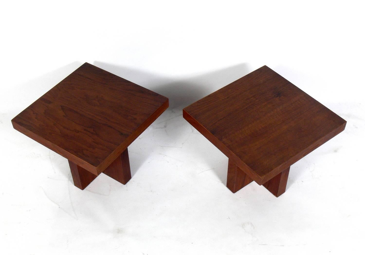 American Pair of Clean Lined Walnut End Tables by Milo Baughman
