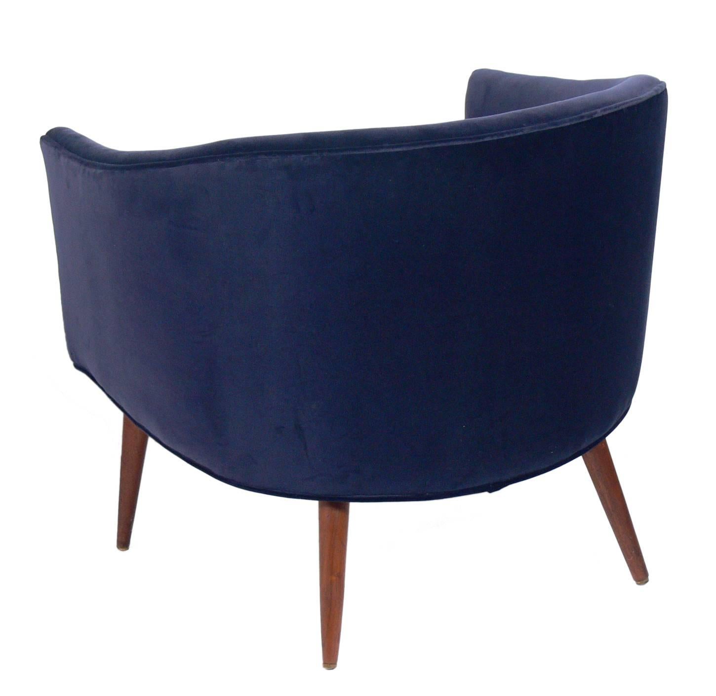 American Pair of Curvaceous Midcentury Tub Chairs