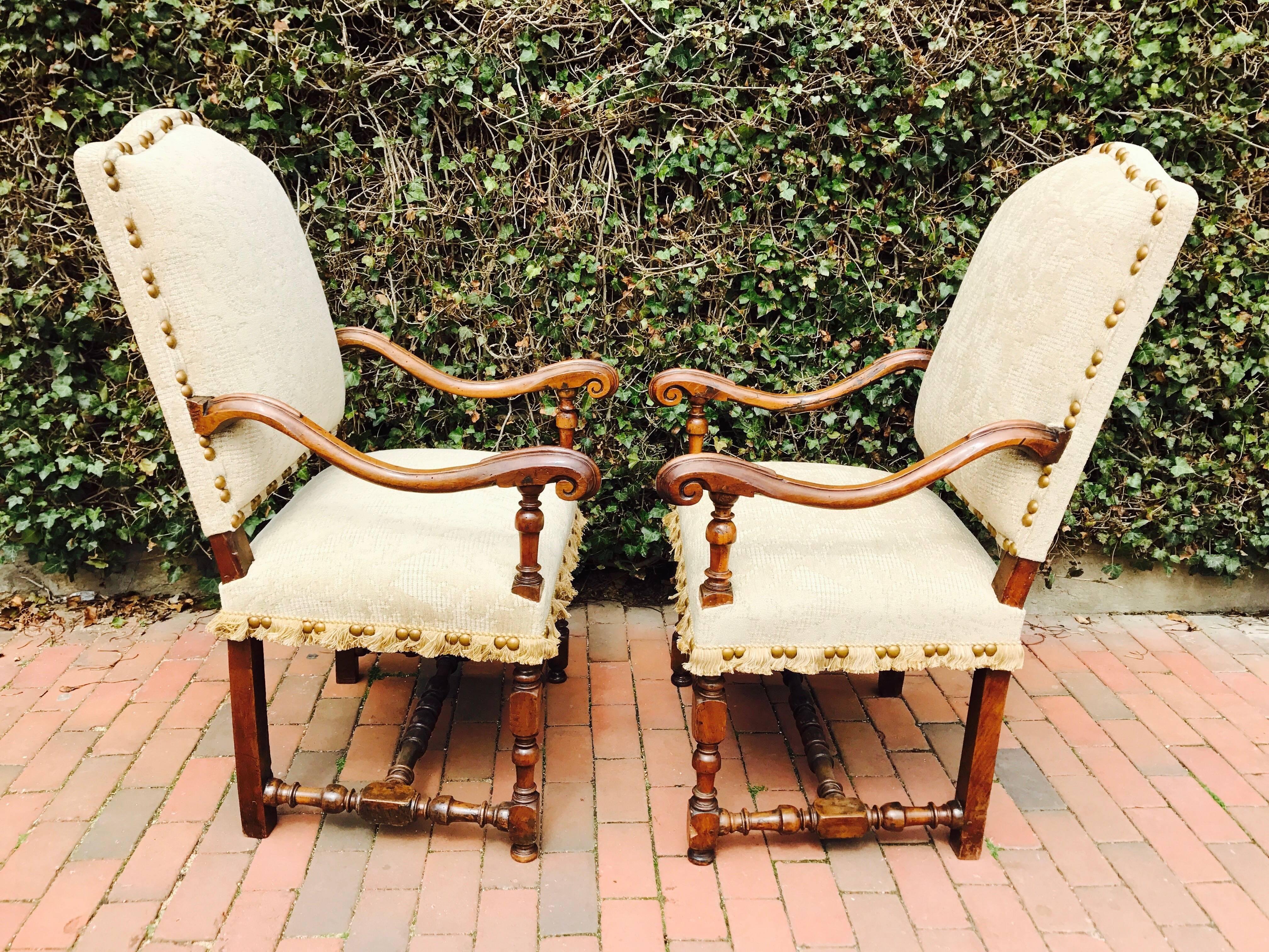 Fine Pair of Louis XIV Period 17th Century Armchairs 2