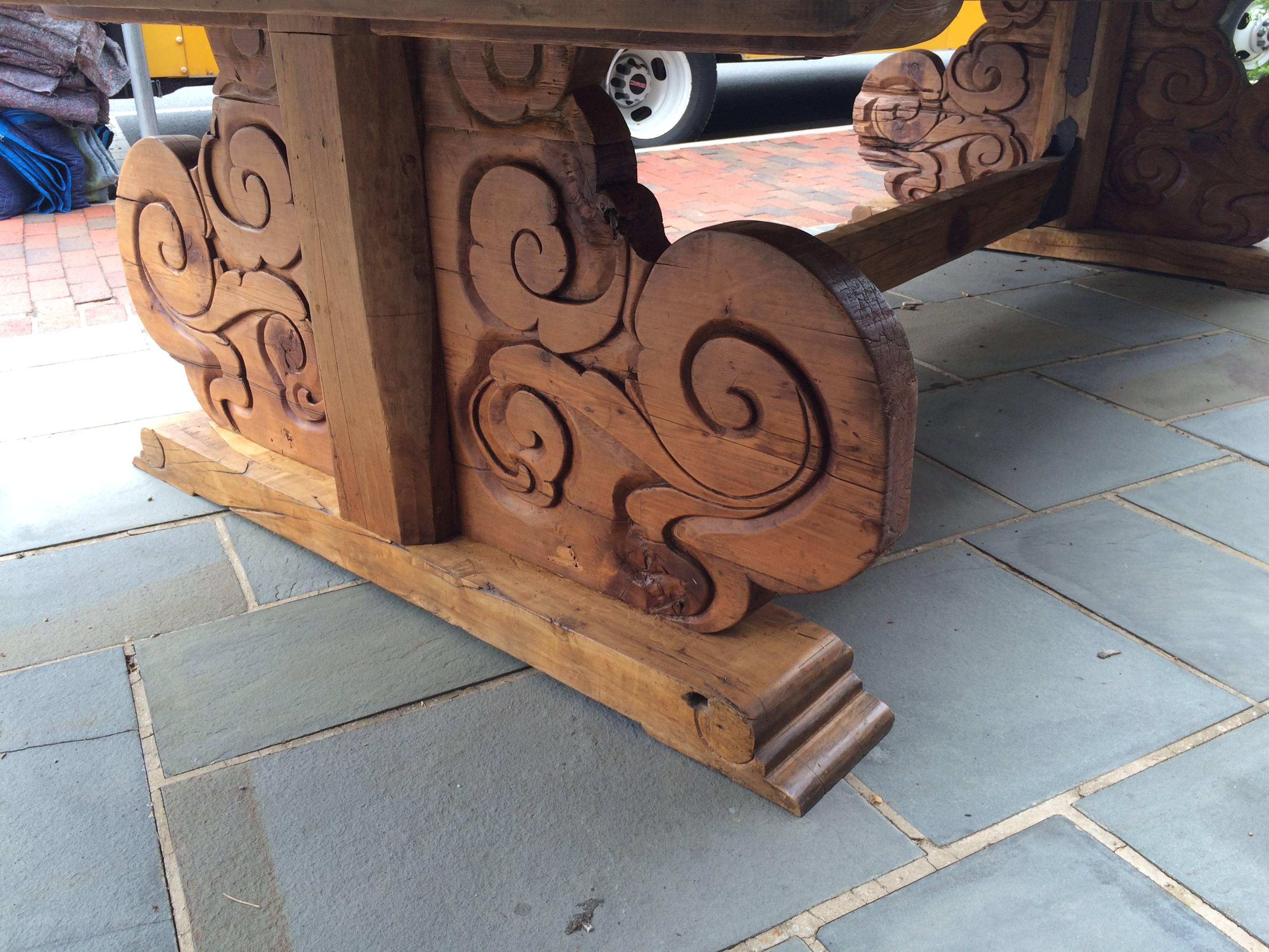 Magnificent  Early 19th Century Venetian Banquet Table. In Good Condition In Middleburg, VA