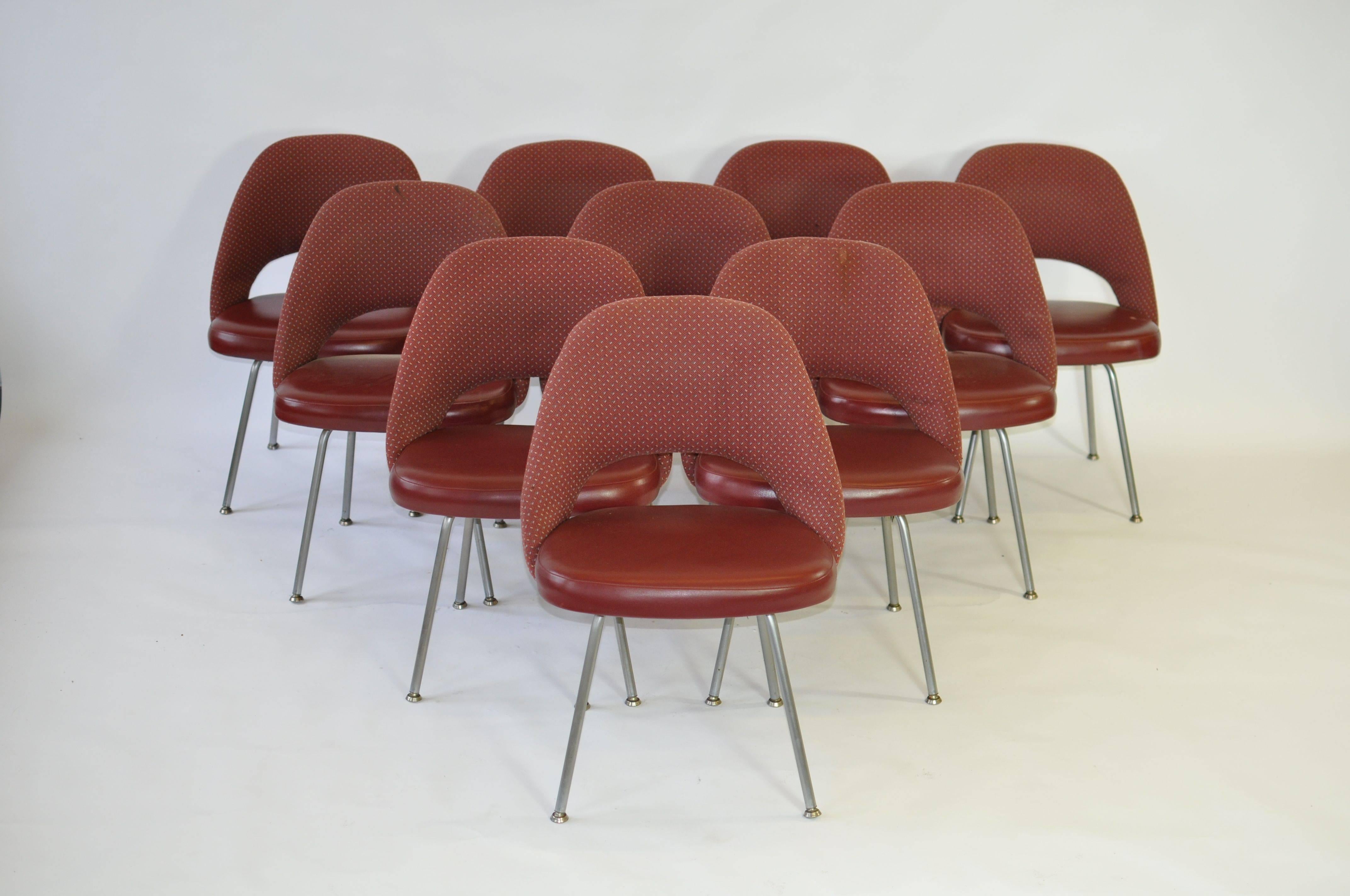 Set of ten vintage Eero Saarinen series 71 chairs for Knoll. More available.