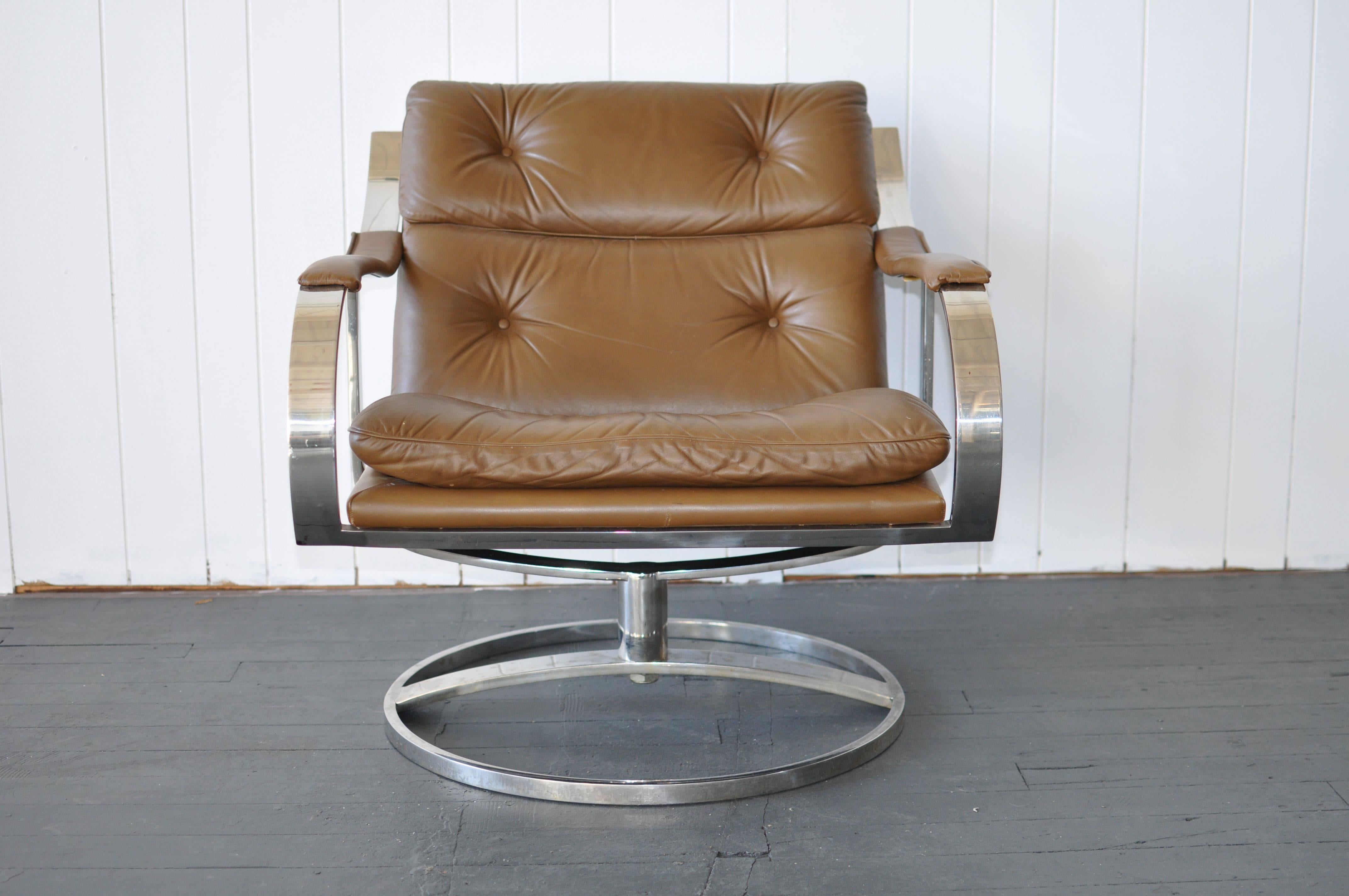 Gardner Leaver for Steelcase Leather Lounge Chair In Good Condition For Sale In Turners Falls, MA