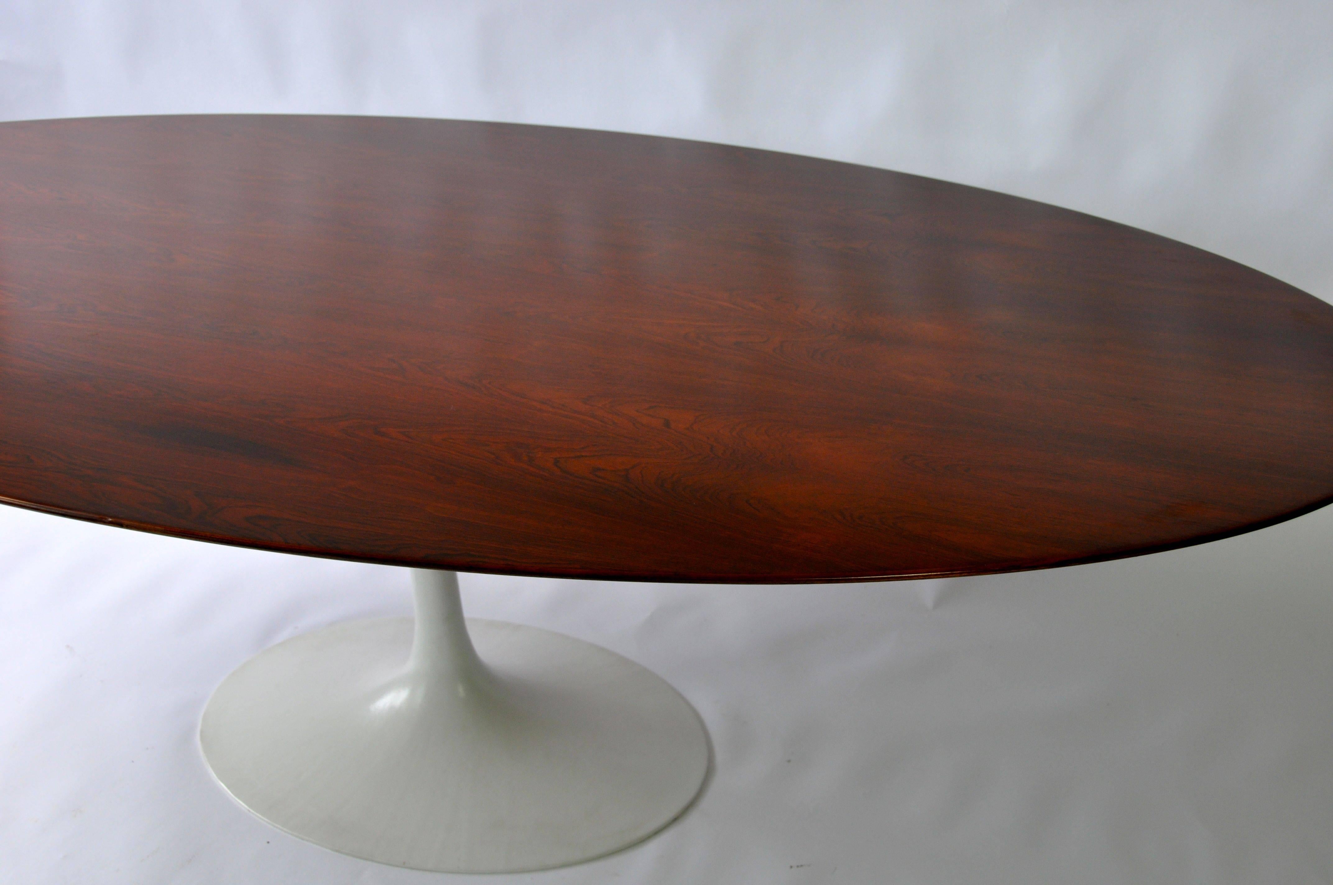 Mid-Century Modern Eero Saarinen for Knoll Oval Rosewood Dining Table