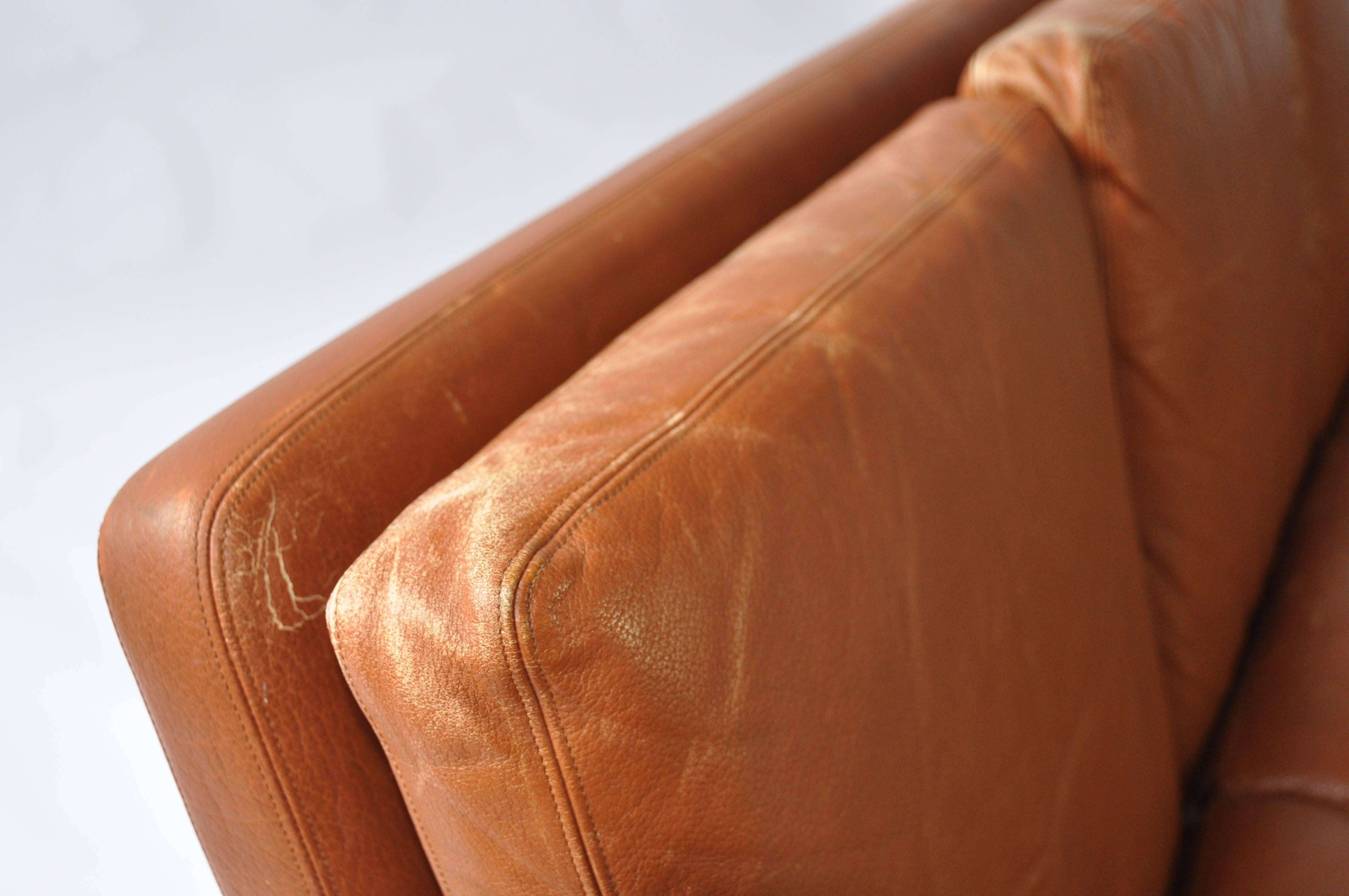 Danish Fredrik Kayser Leather and Rosewood Sofa For Sale