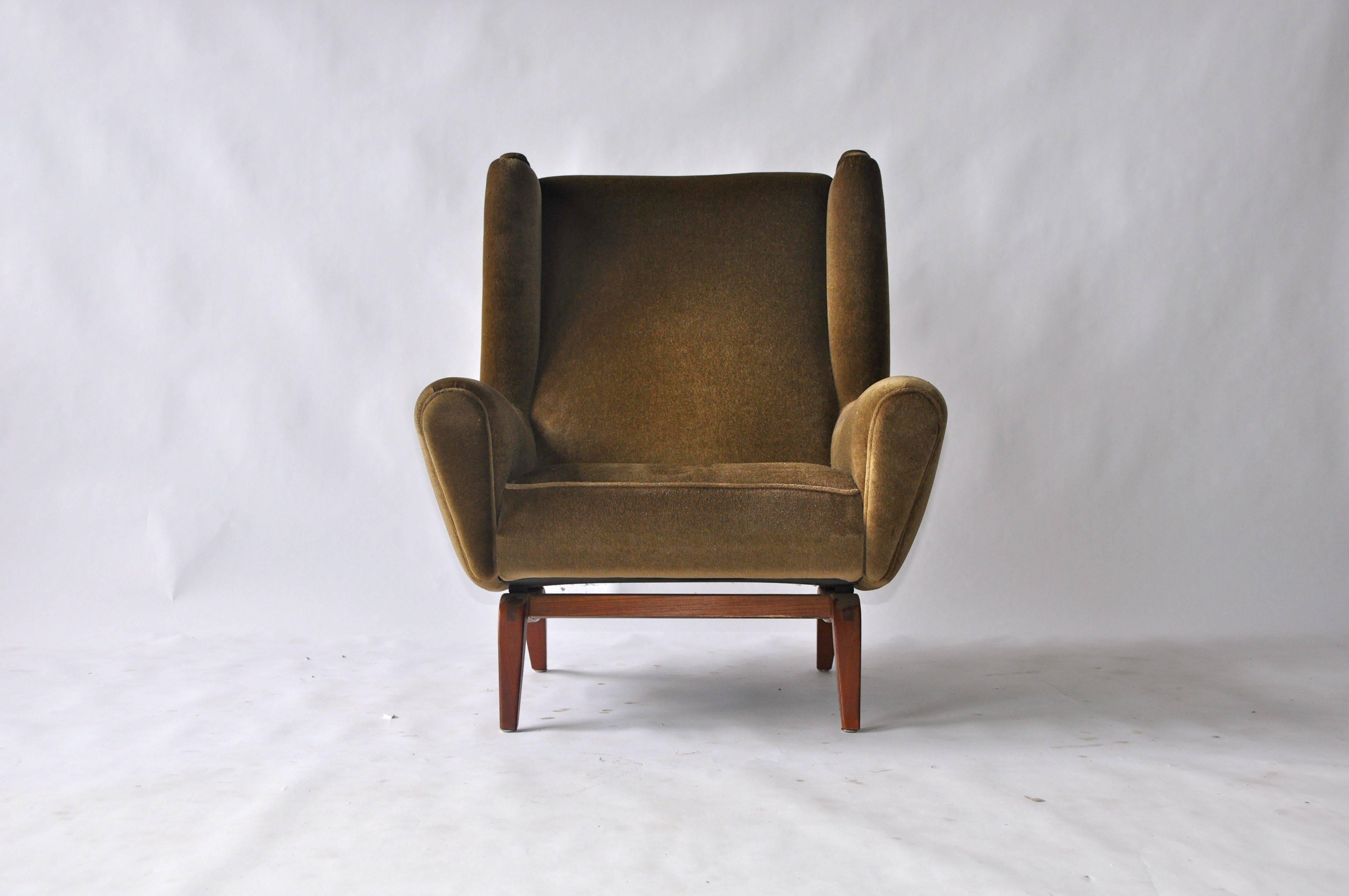 Illum Wikkelso lounge chair. Produced by Søren Willadsen, 1960s.