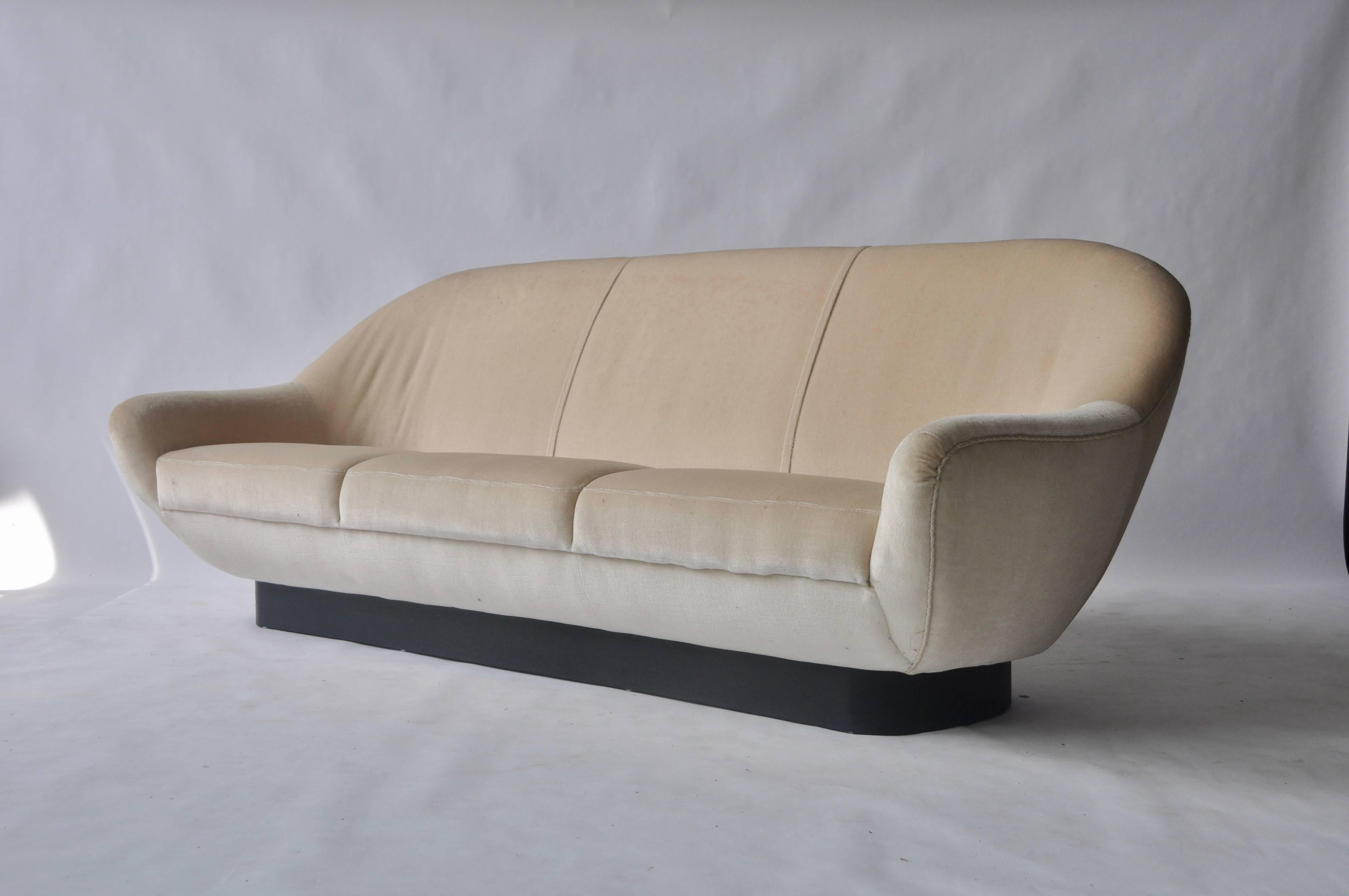 1960s Sofa by Hans Kaufeld For Sale 2