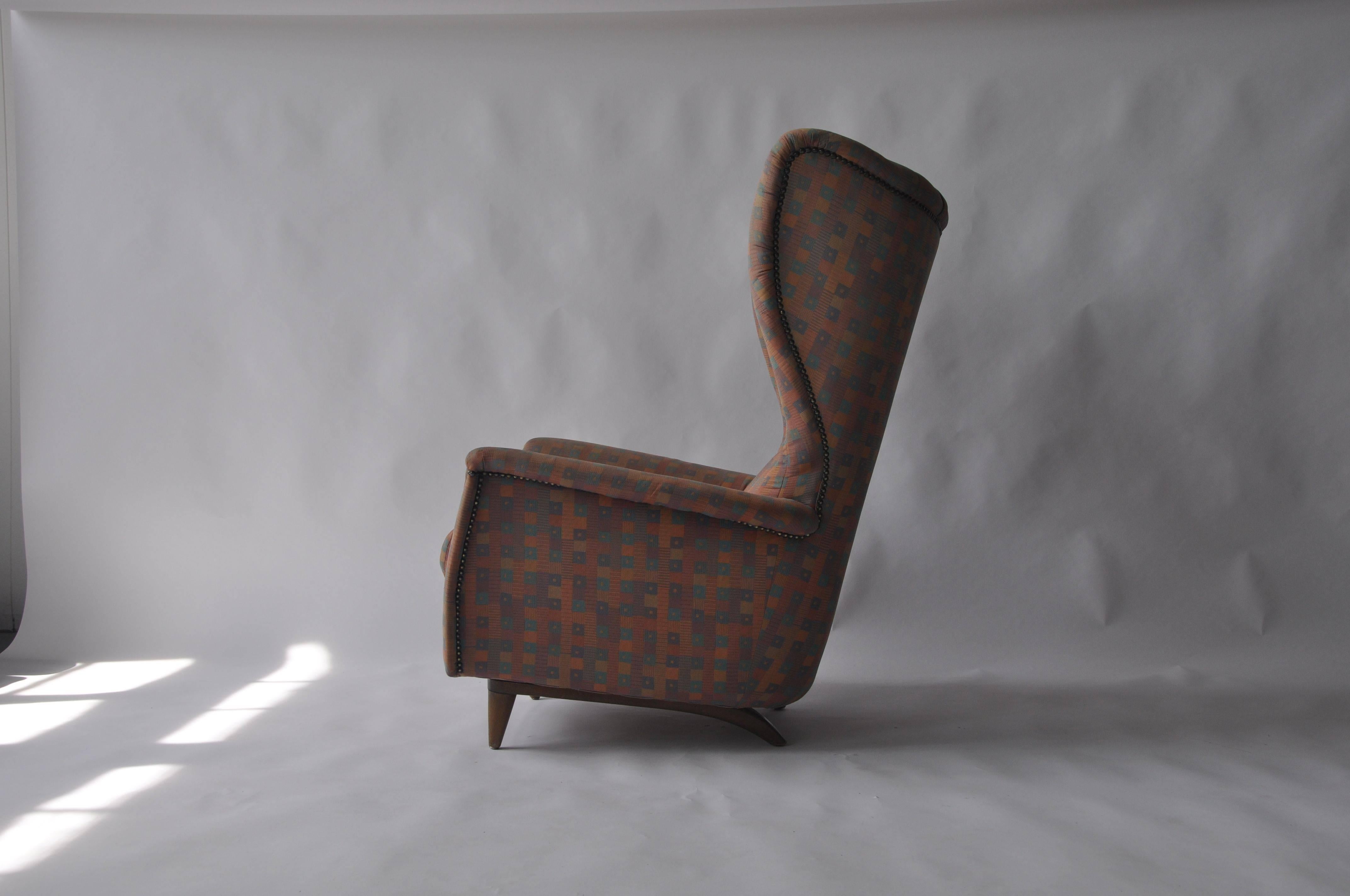 1950s Wingback Chair In Good Condition For Sale In Turners Falls, MA