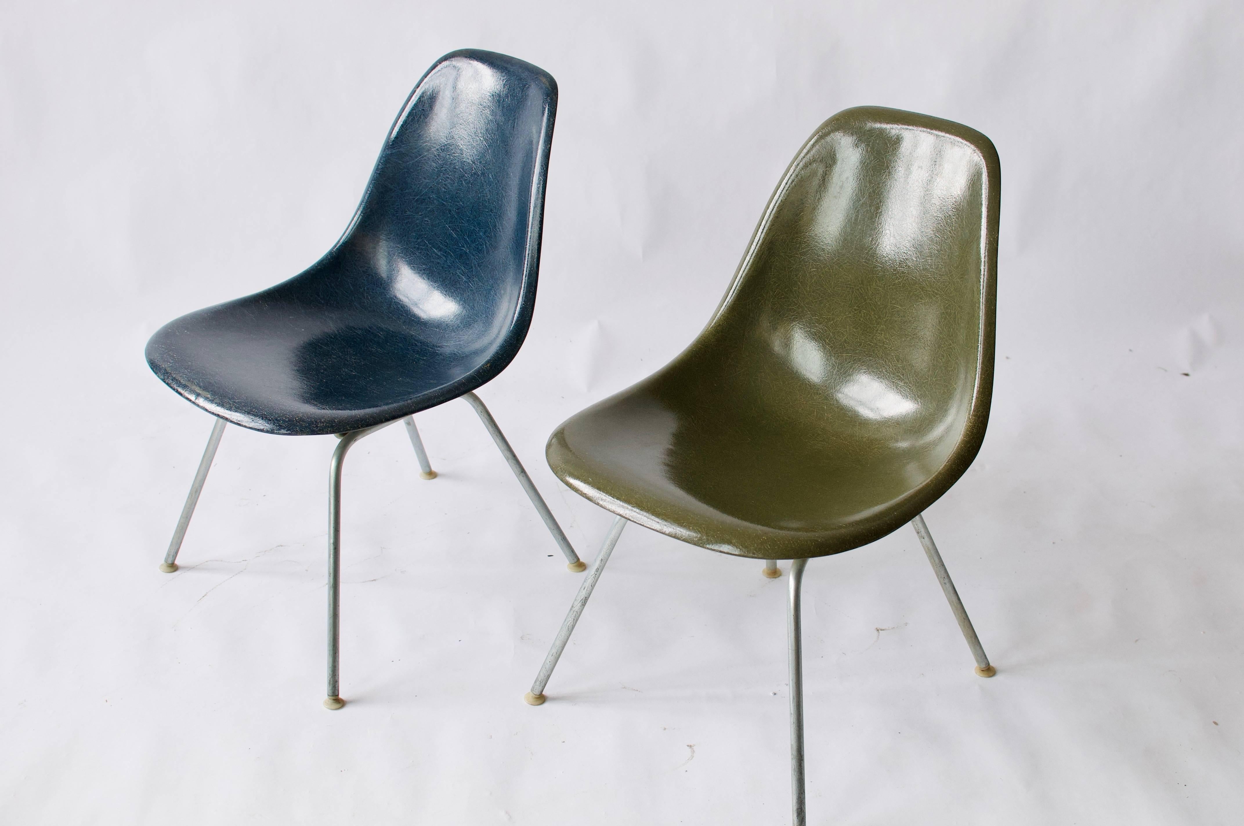 American Pair of Charles Eames Shell Chairs with Lounge Base For Sale